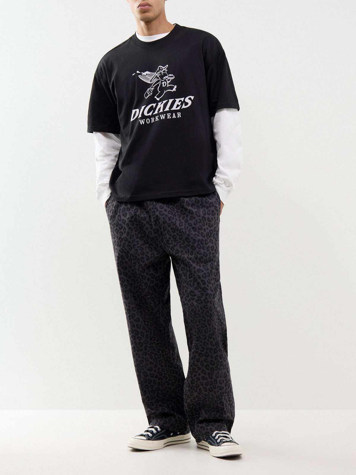 Pine Cotton Short-Sleeved T-Shirt - Black