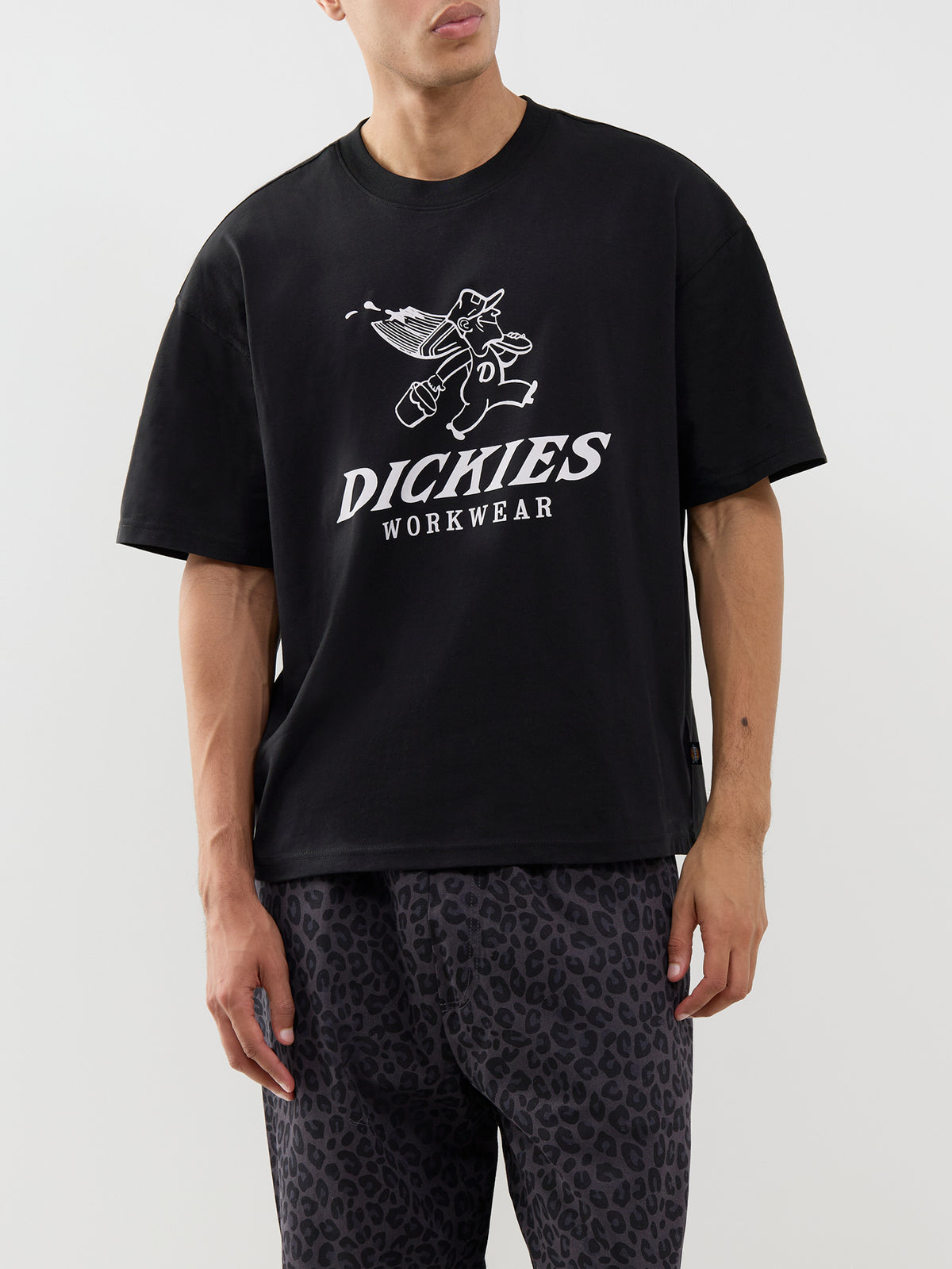 Pine Cotton Short-Sleeved T-Shirt - Black
