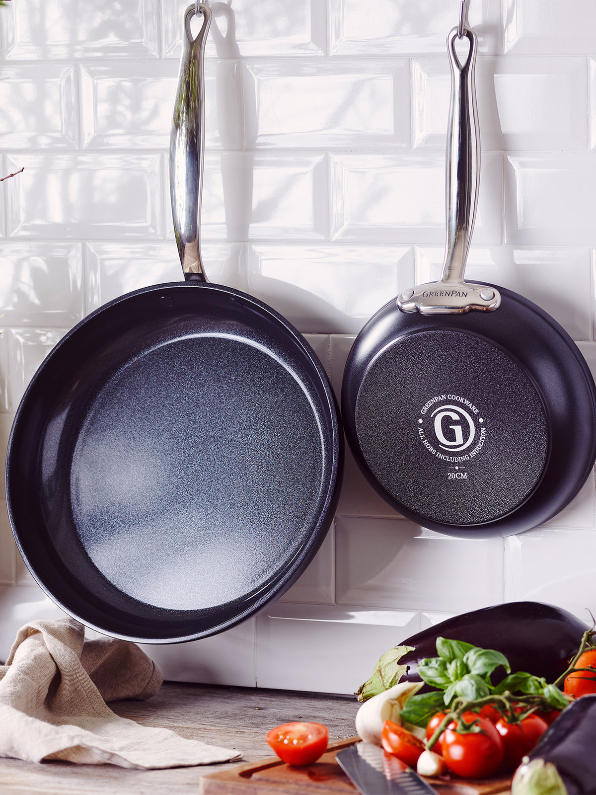 Barcelona Pro Frying Pans Set of 2 20cm & 28cm