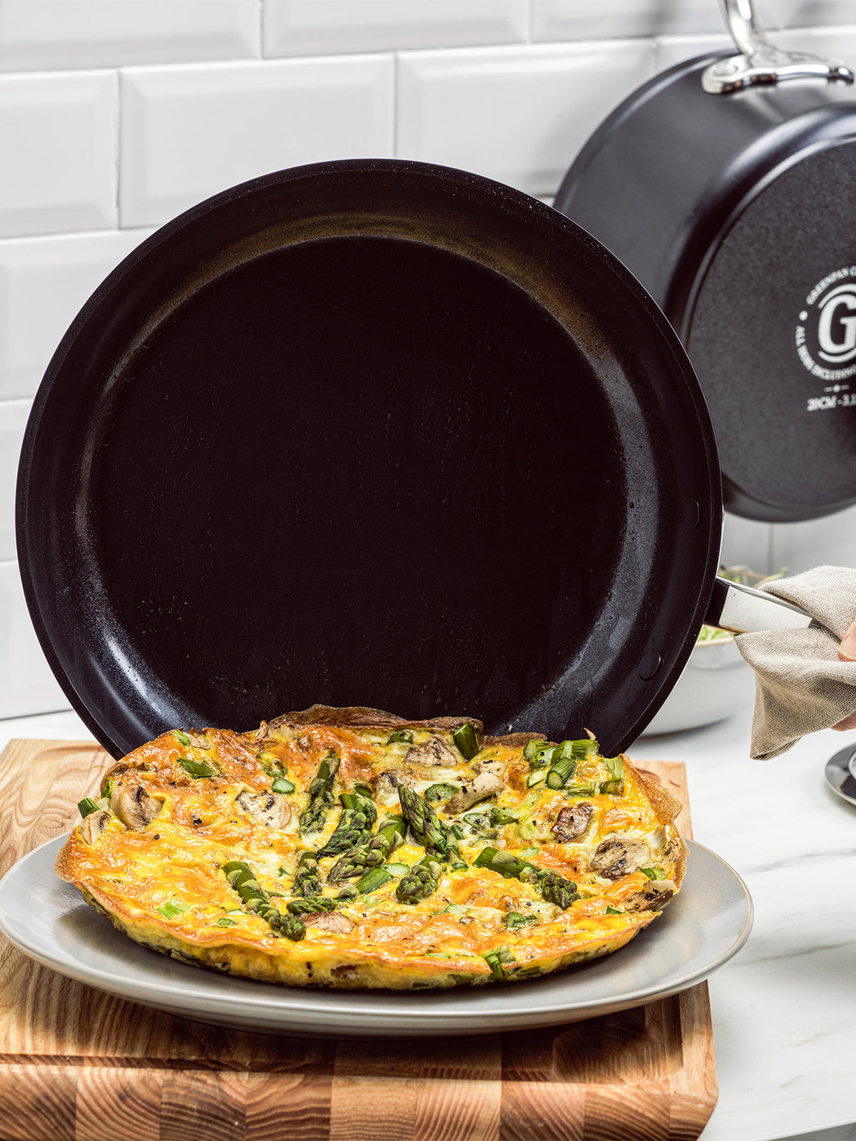 Barcelona Pro Frying Pans Set of 2 20cm & 28cm
