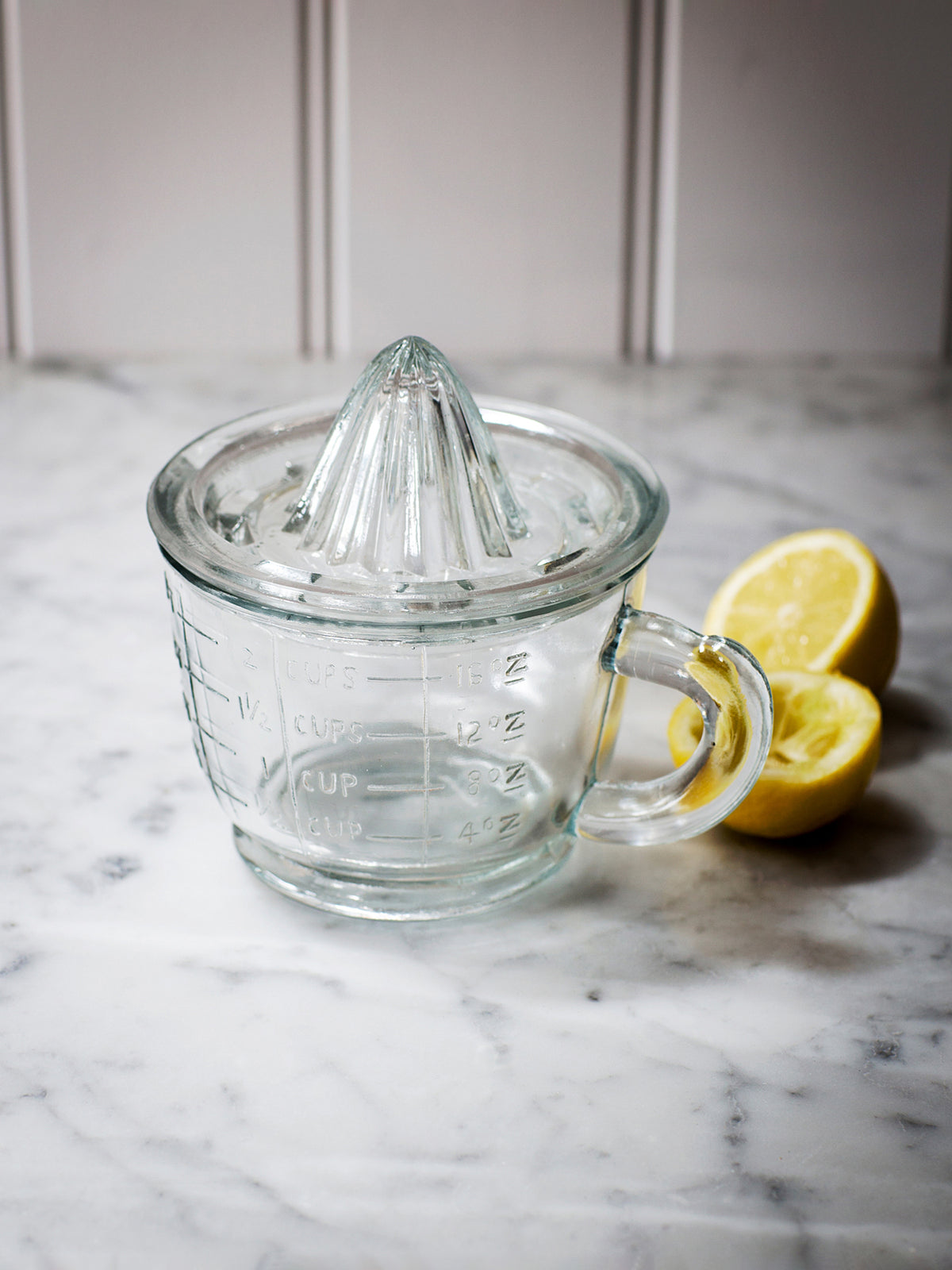 Classic Glass Juicer