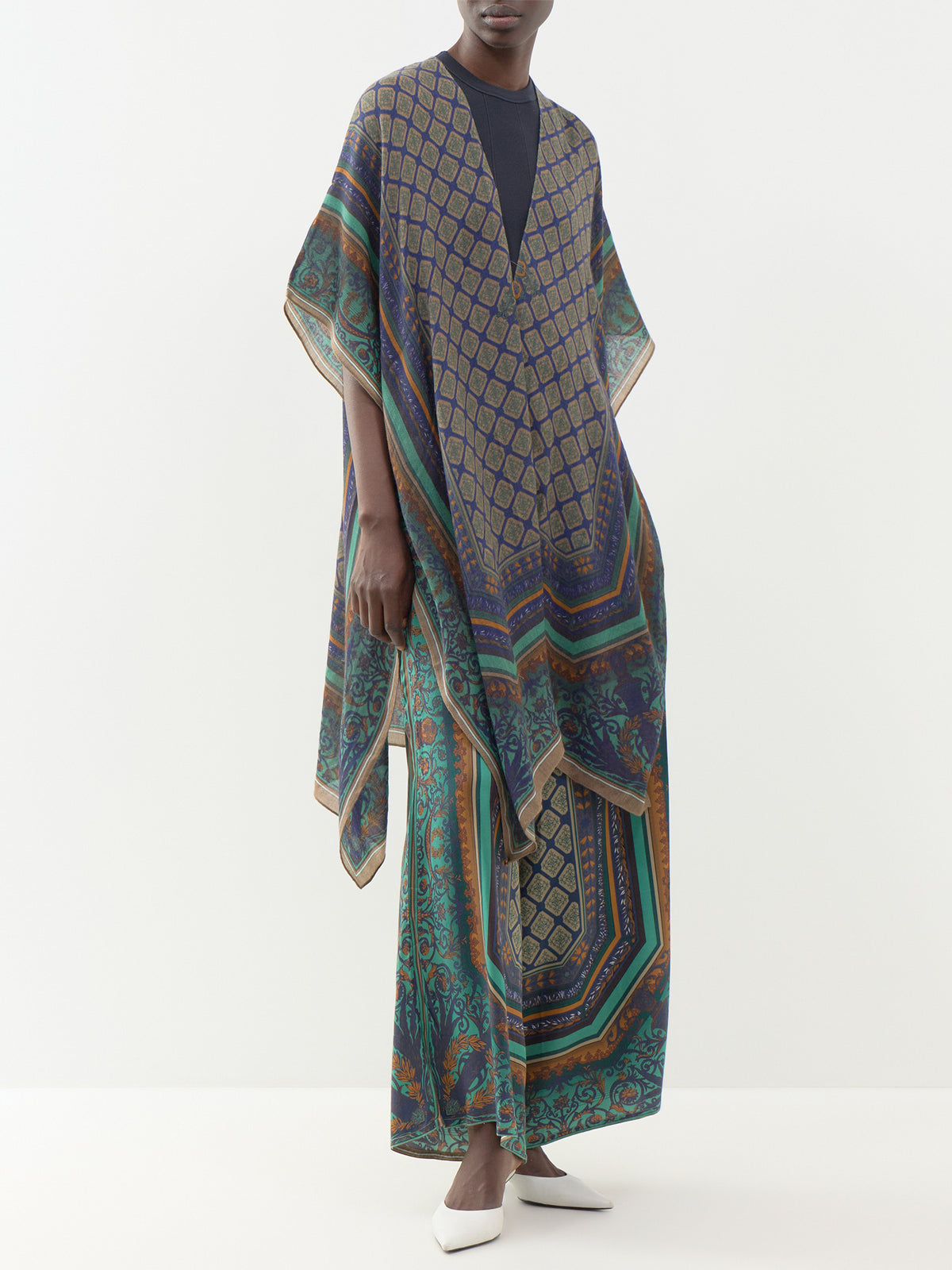 Amulet 100% Wool Throwover