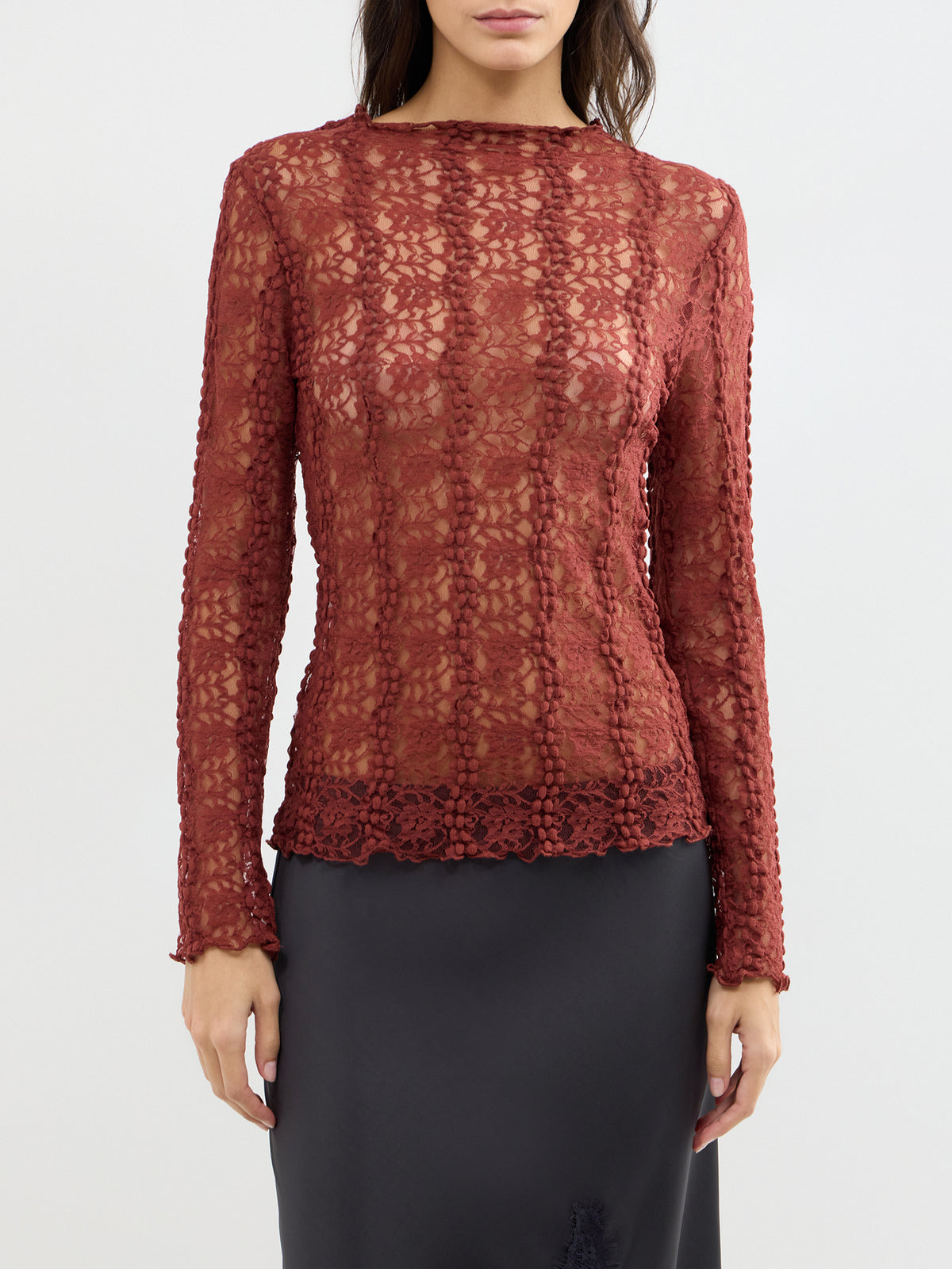Grown-On Neck Lace Top