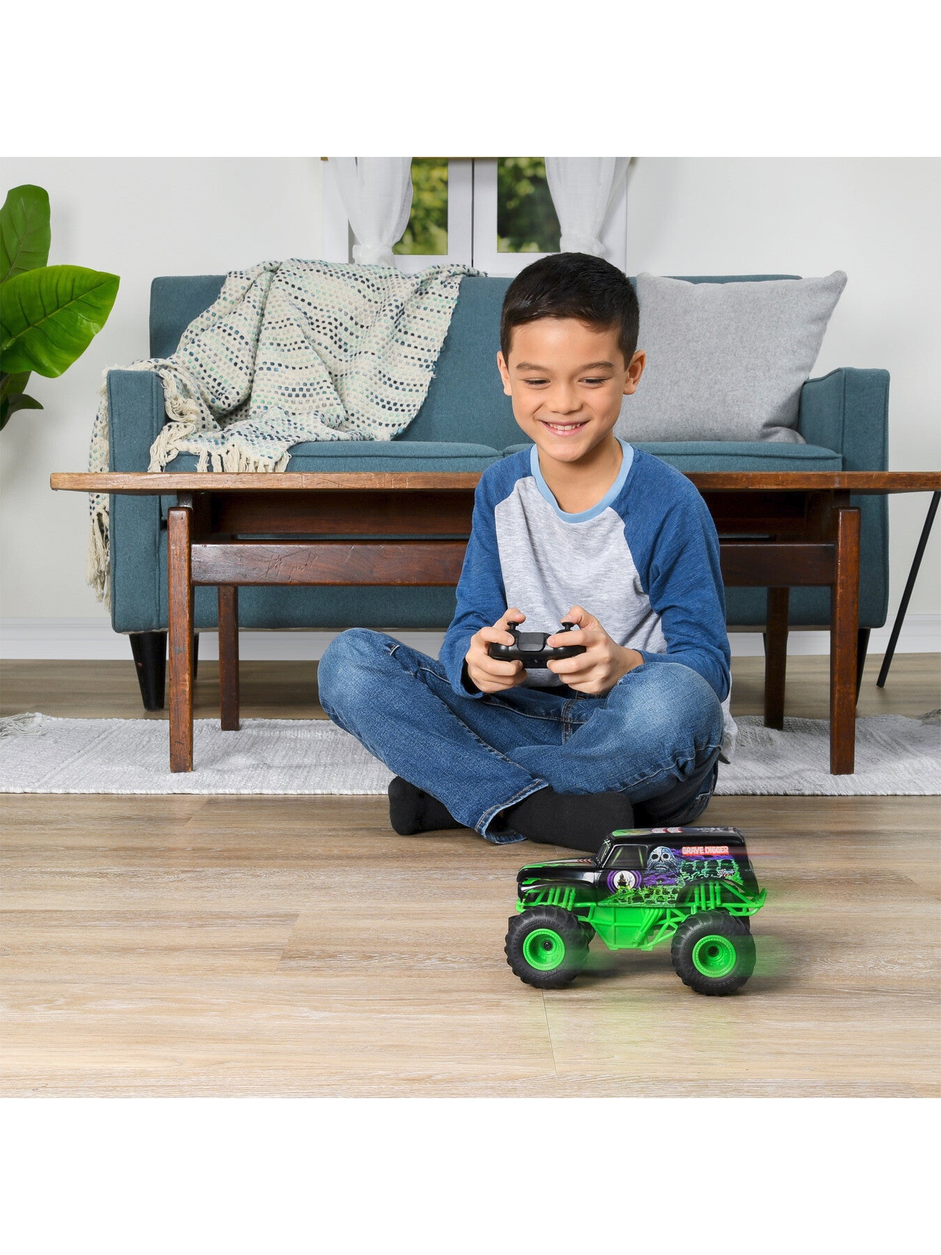 Monster Jam RC - 124th Scale Grave Digger