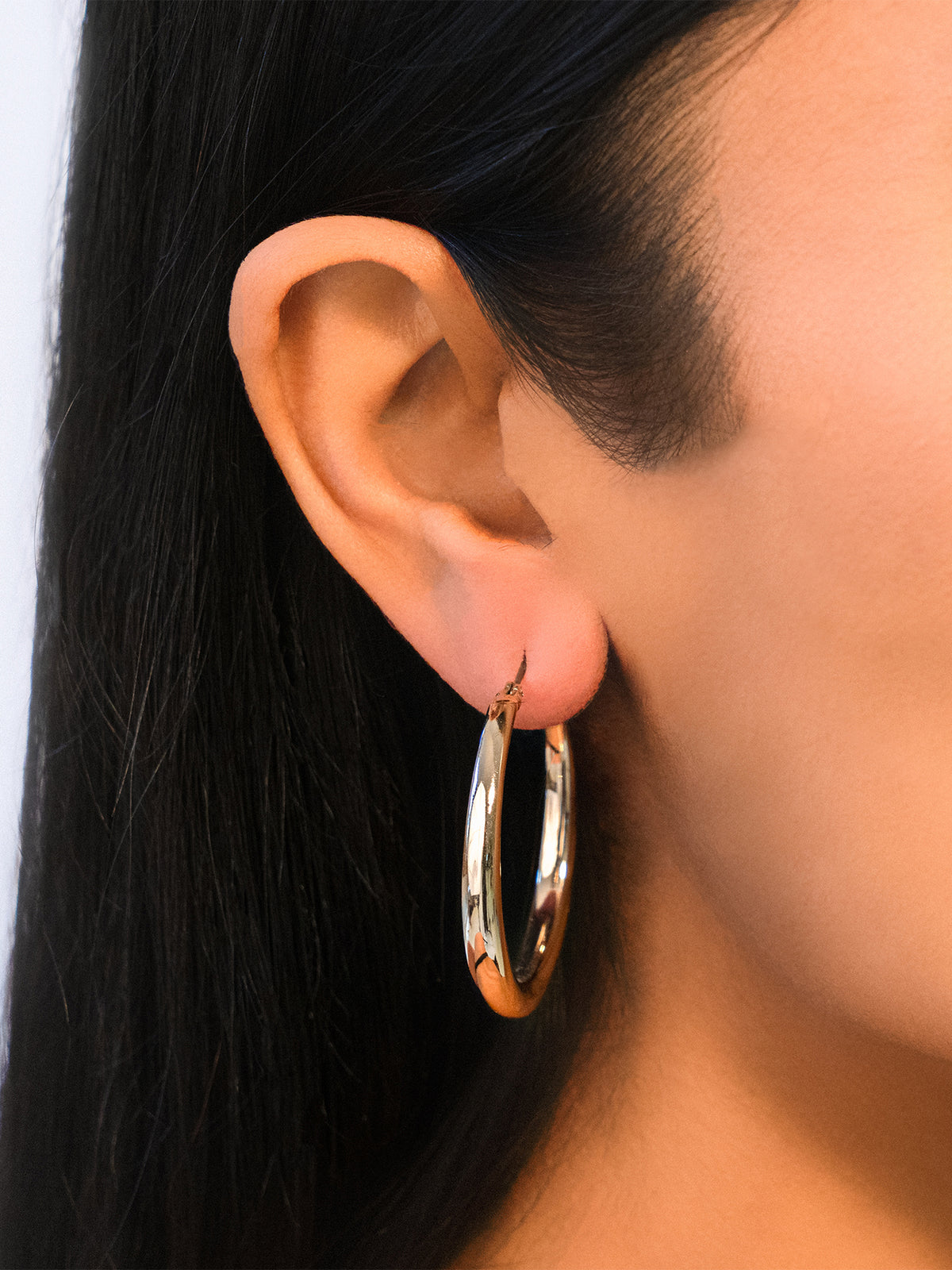 Gold Tone Gradual Hoop Earrings