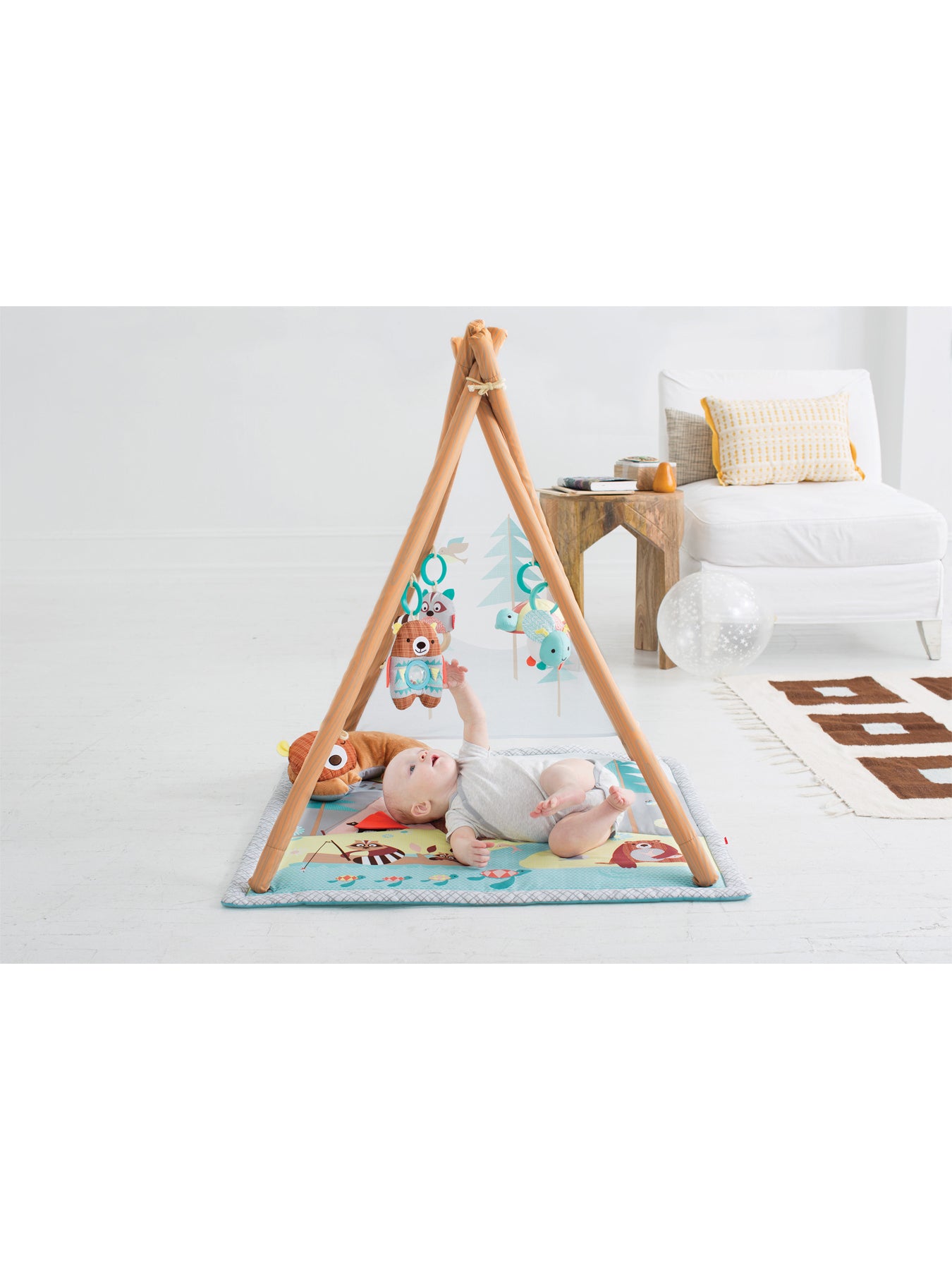 Skip Hop Camping Cub Activity Gym