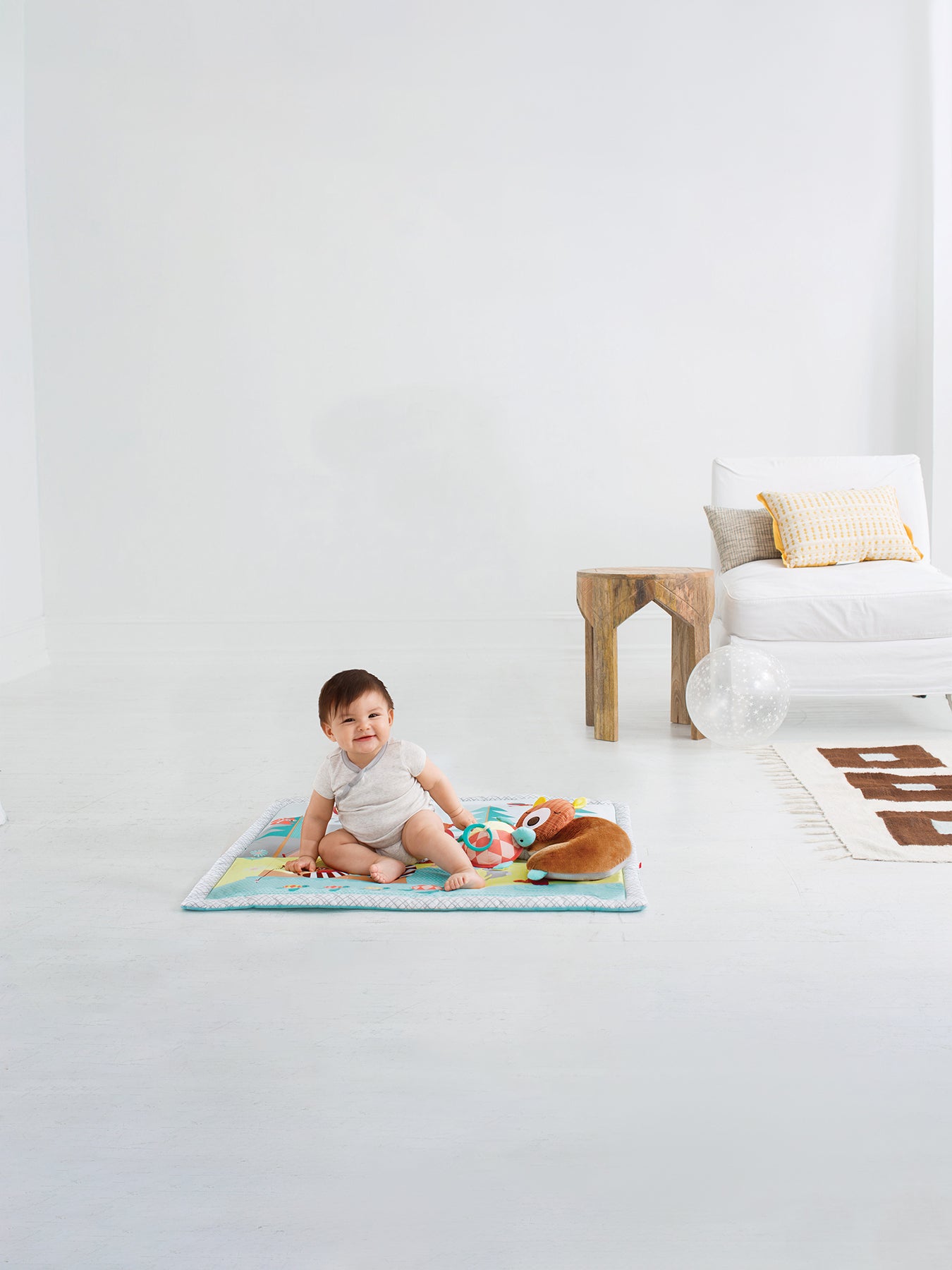 Skip Hop Camping Cub Activity Gym