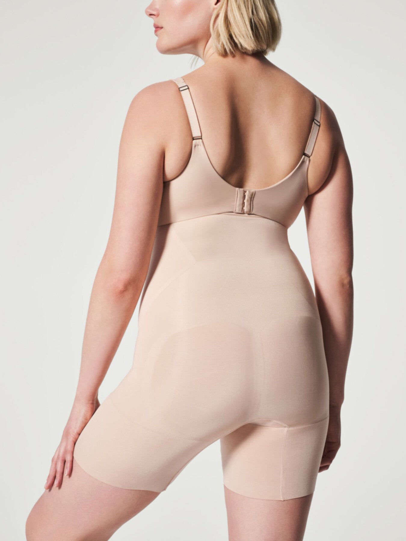 Oncore High-Waisted Mid-Thigh Short
