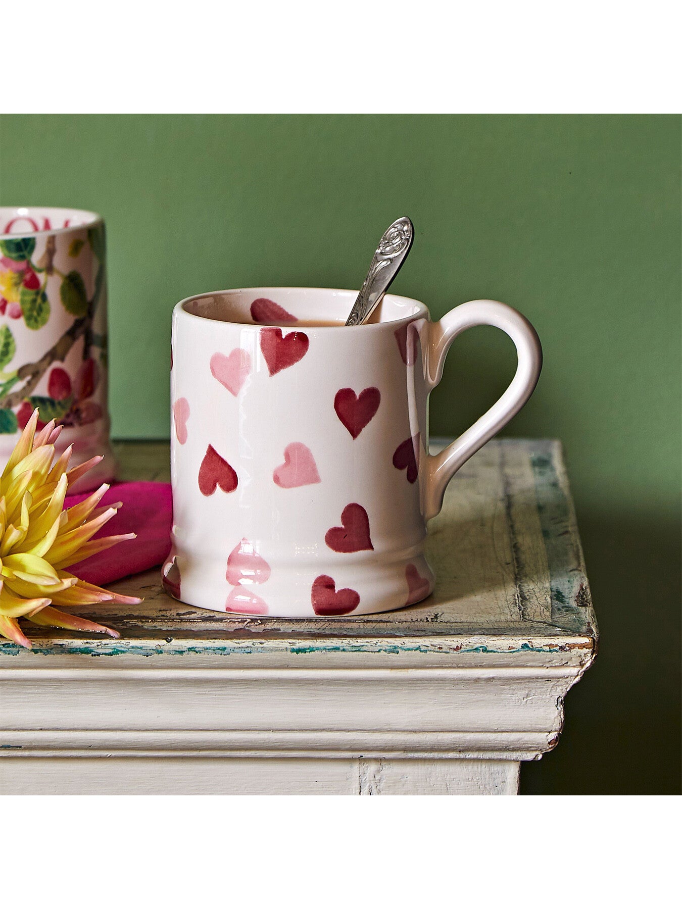 Pink Hearts 12 Pint Mug