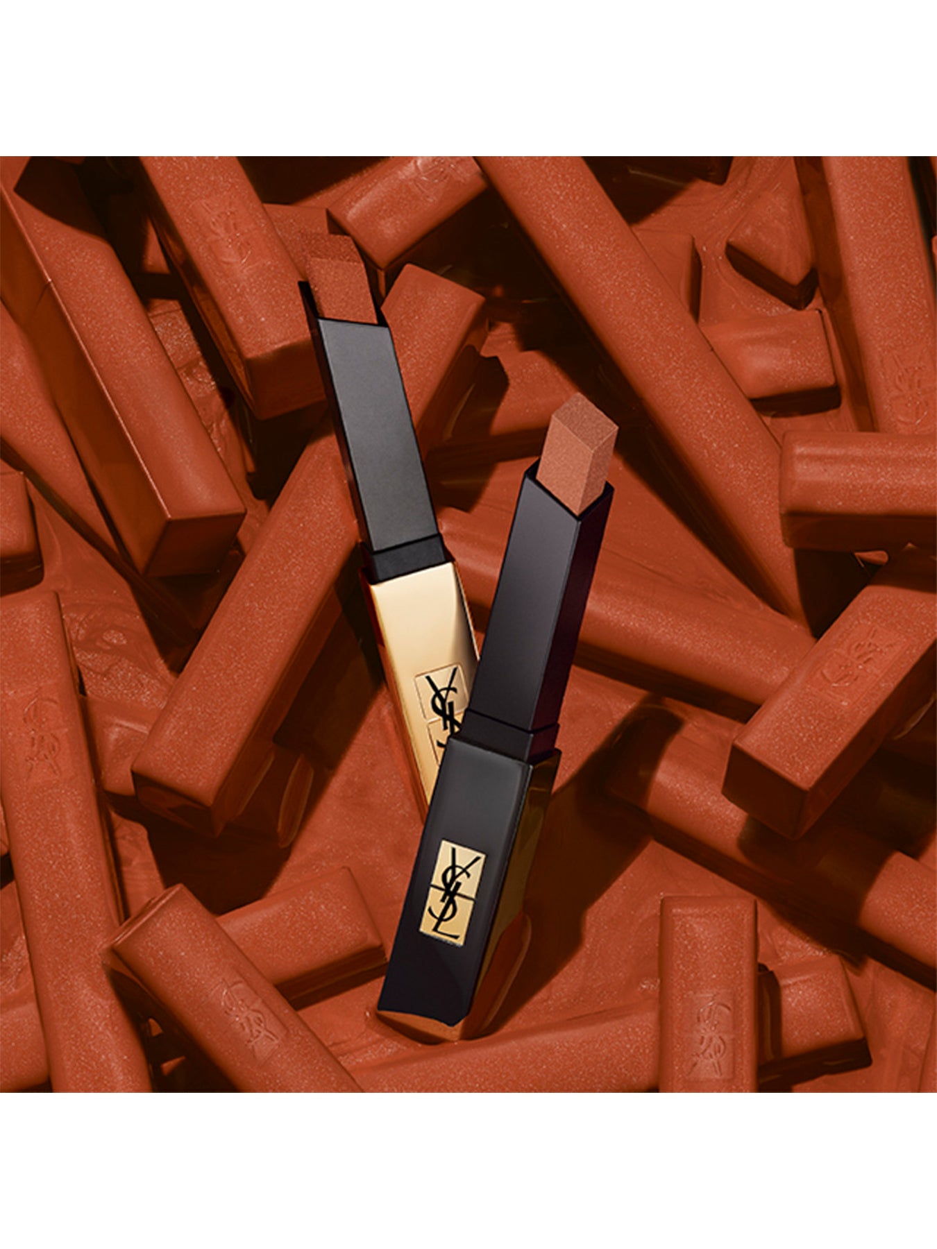 Rouge Pur Couture The Slim Lipstick