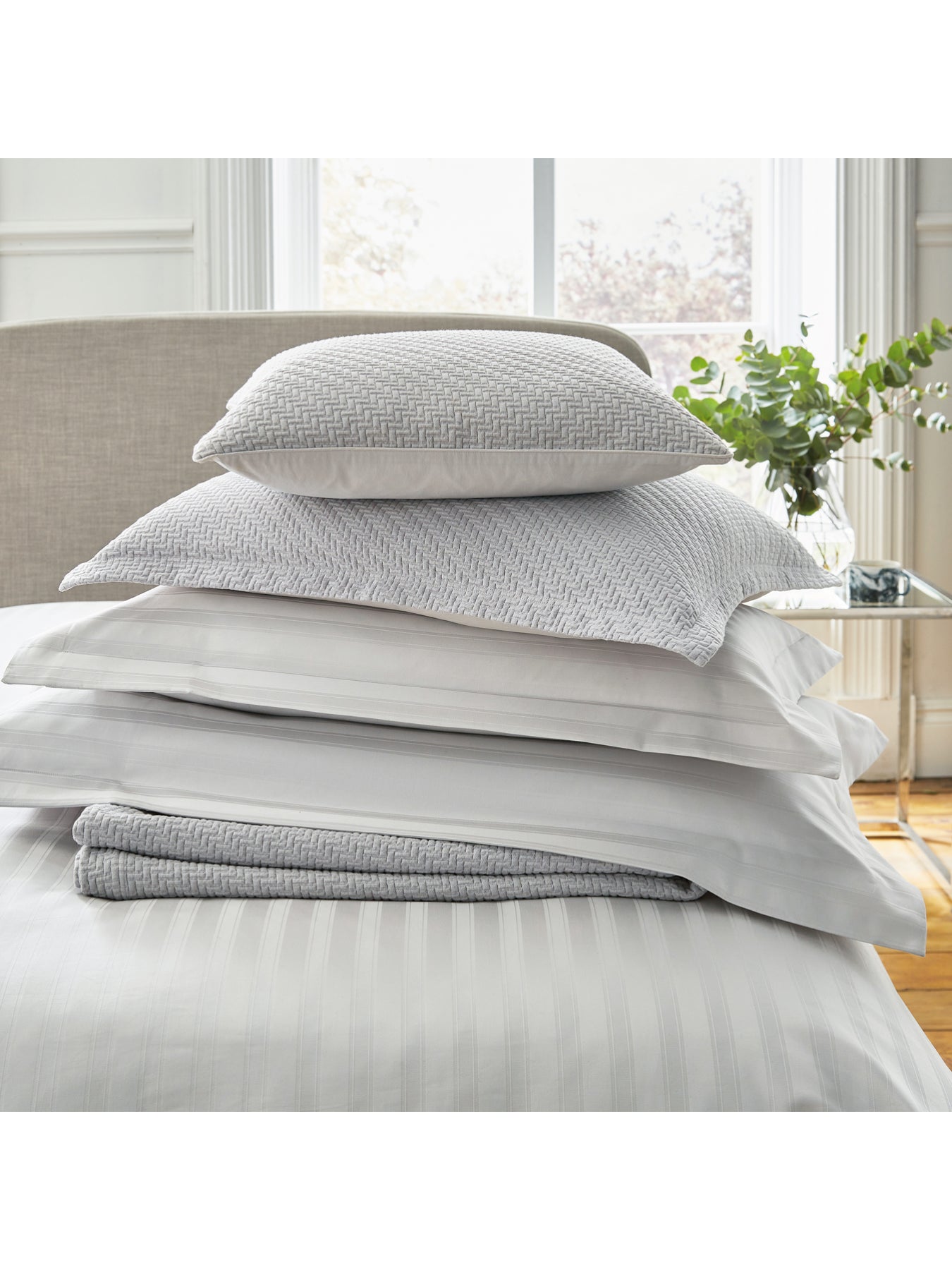 Adan Silver Double Duvet Cover