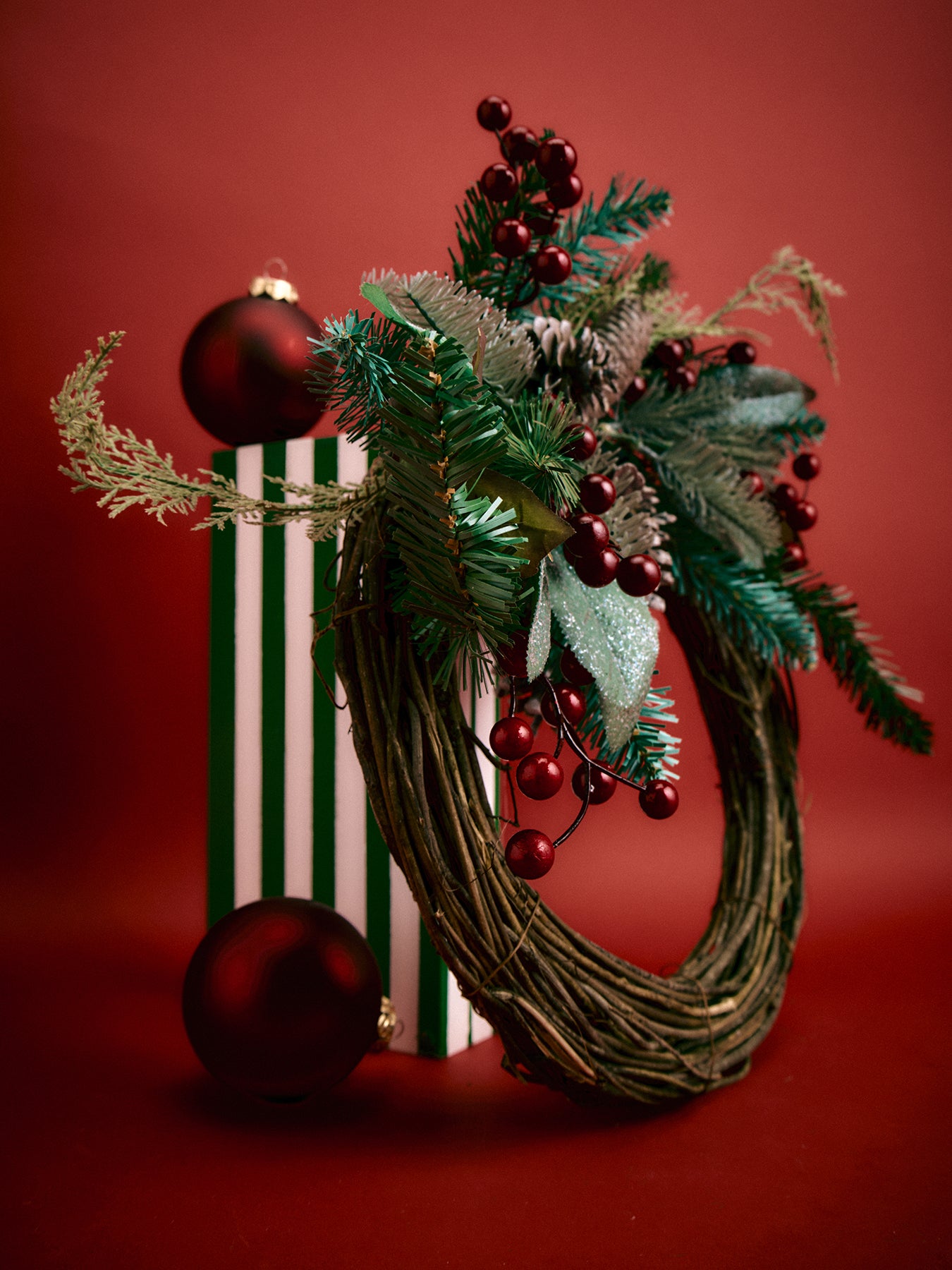 Hawes Berry Rattan Christmas Wreath Christmas 40cm