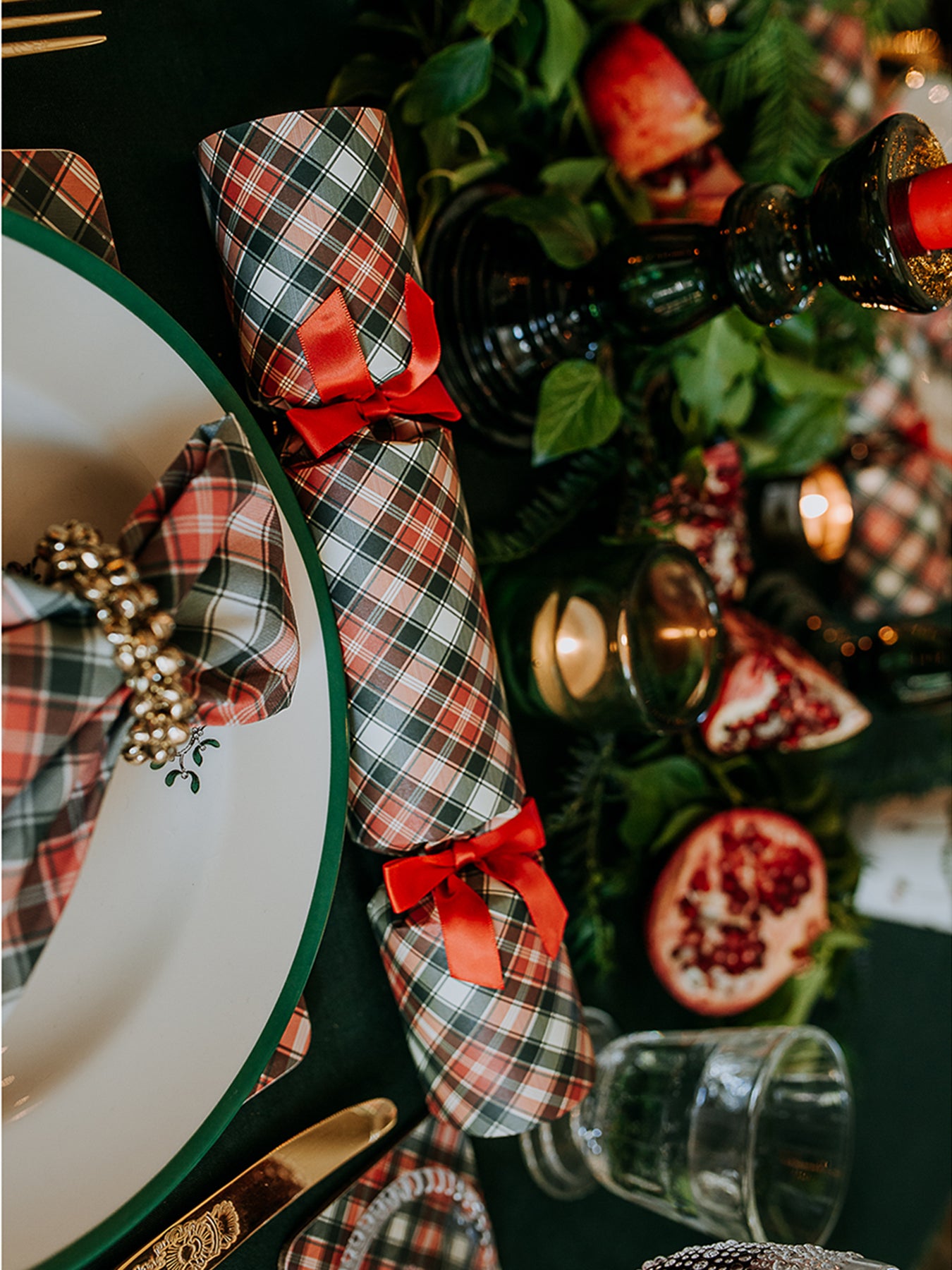 Traditional Tartan Luxury Christmas Crackers Pack Of 6