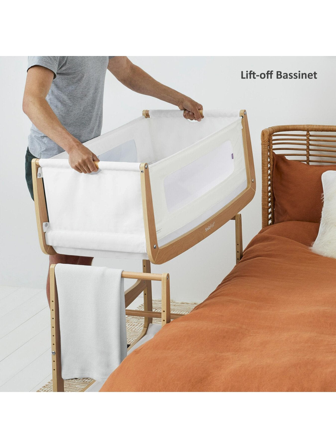 Snuzpod 4 Bedside Crib