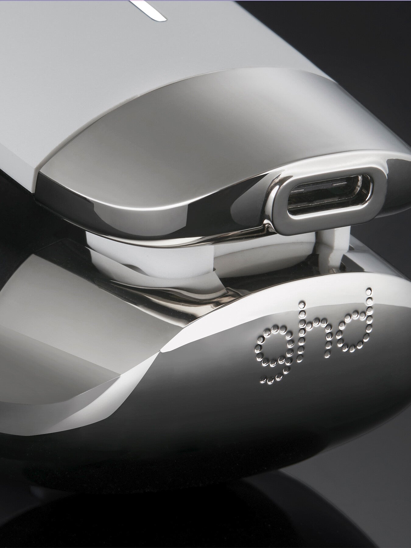 ghd Unplugged - Cordless Hair Straightener Black