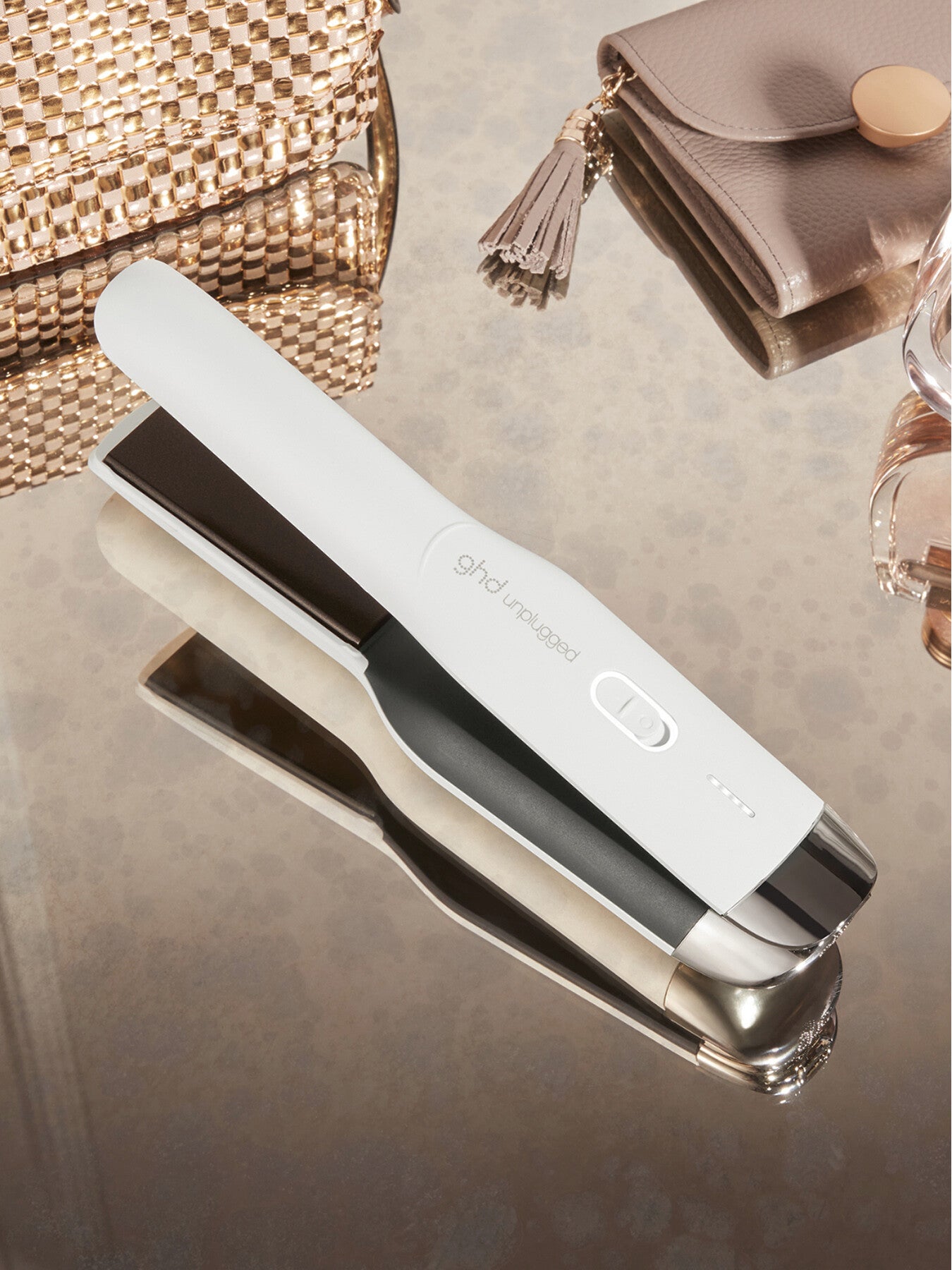 ghd Unplugged - Cordless Hair Straightener Black