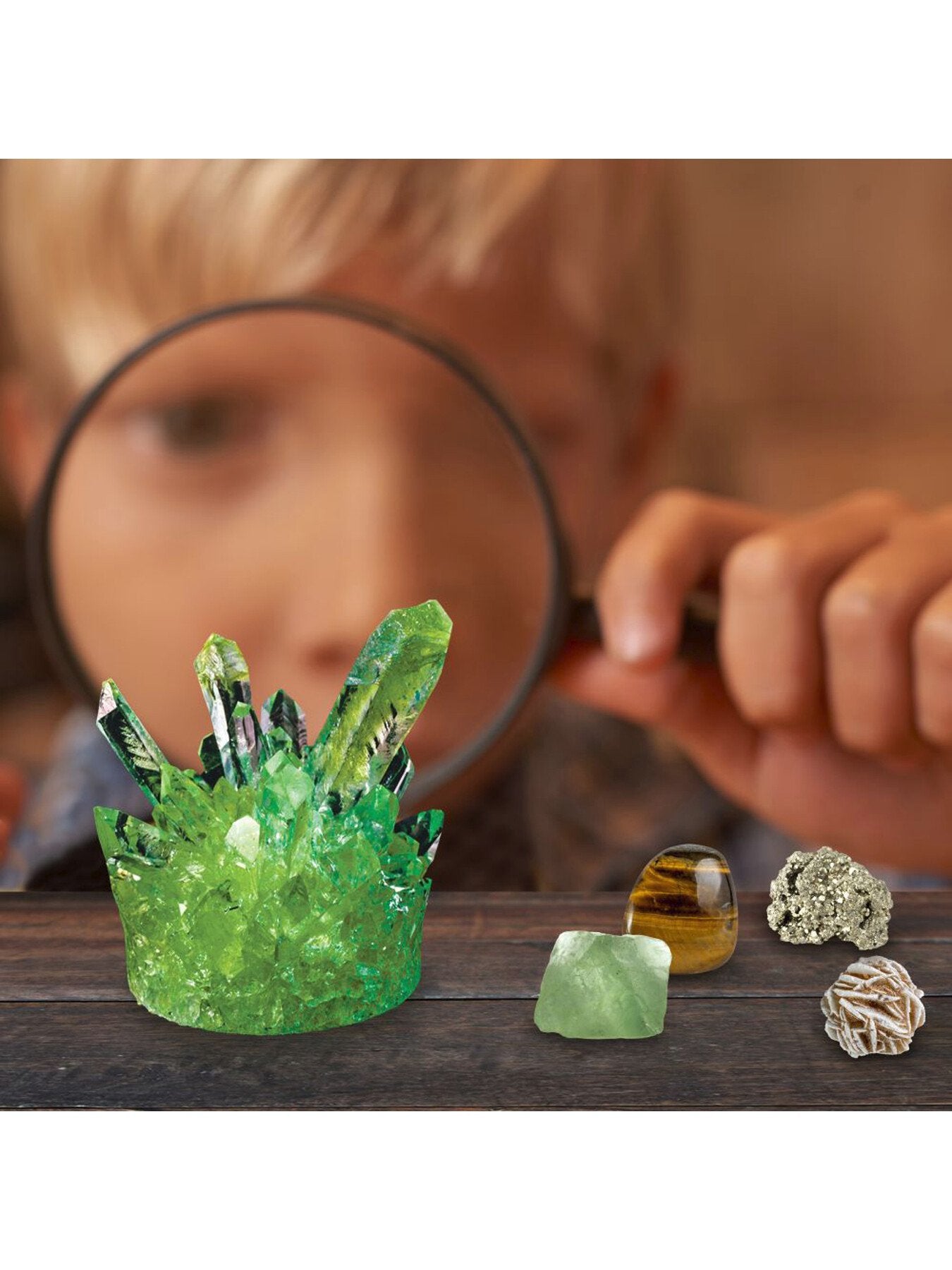 Explorer Science Earth Kit