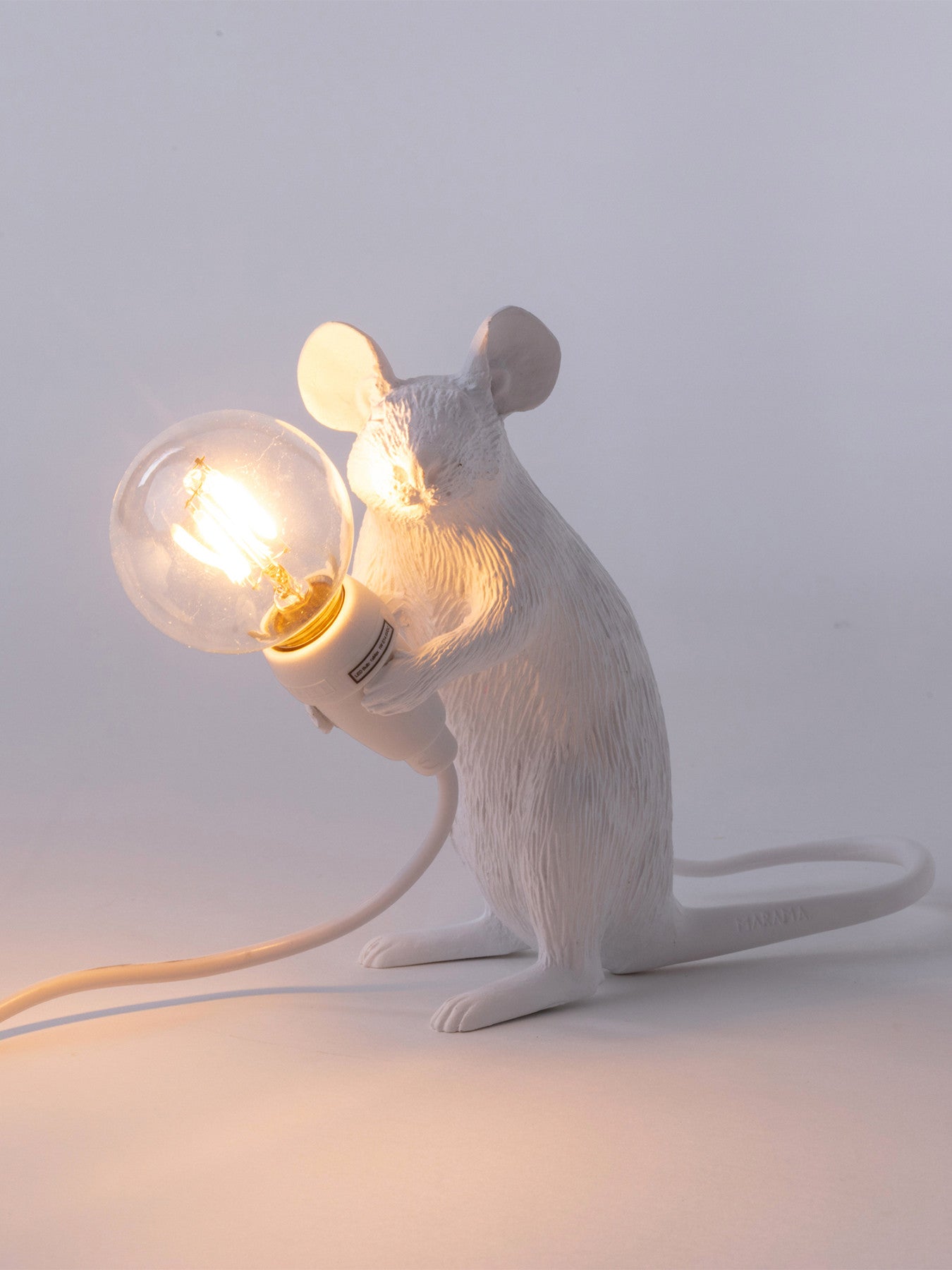 Mac Sitting Mouse Lamp