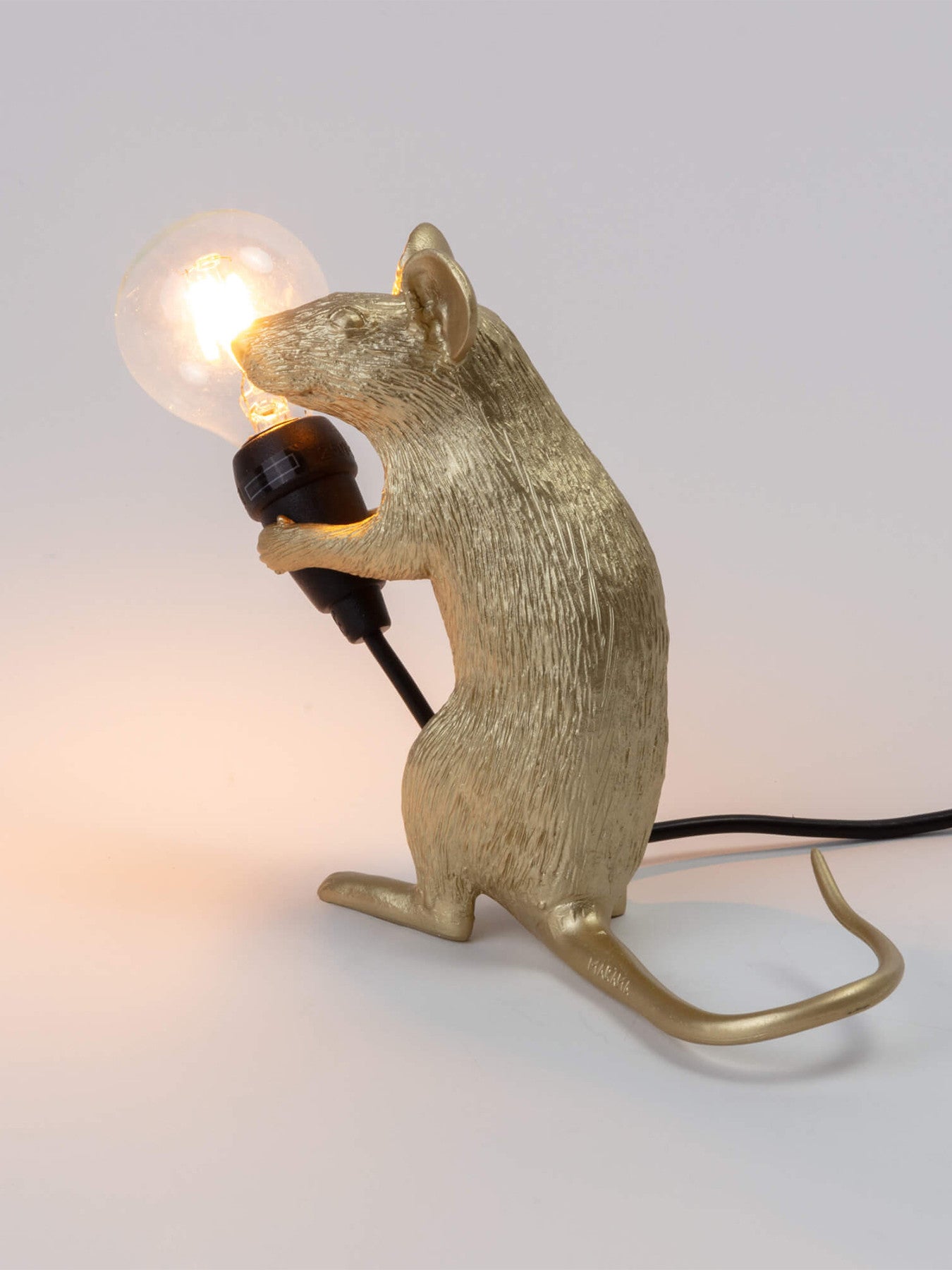 Mac Sitting Mouse Lamp