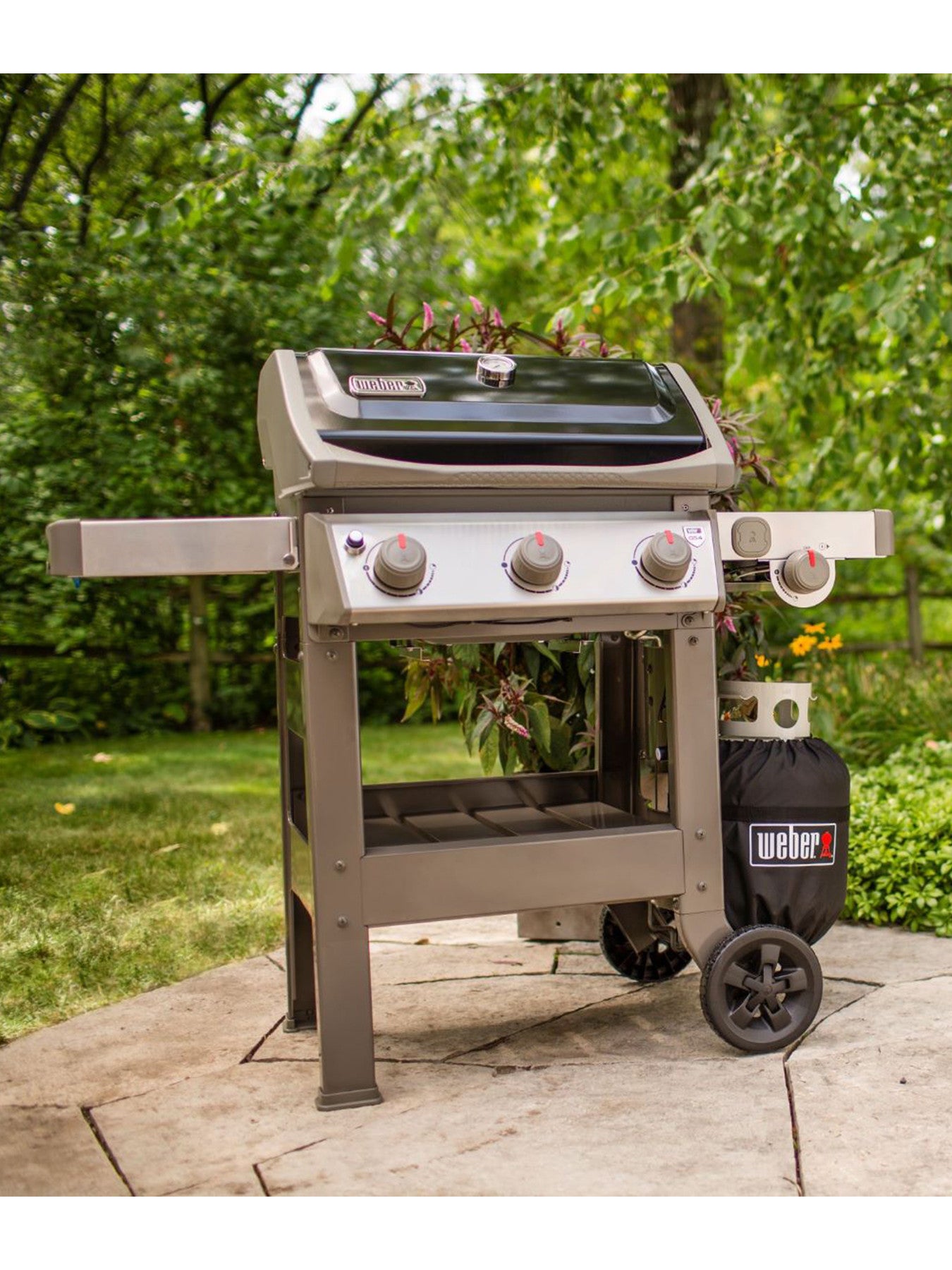 Spirit II E-320 GBS, 3-Burner Gas BBQ