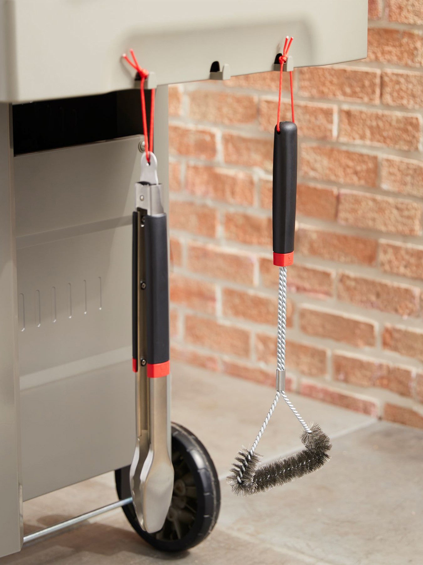 Three-Sided Grill Brush