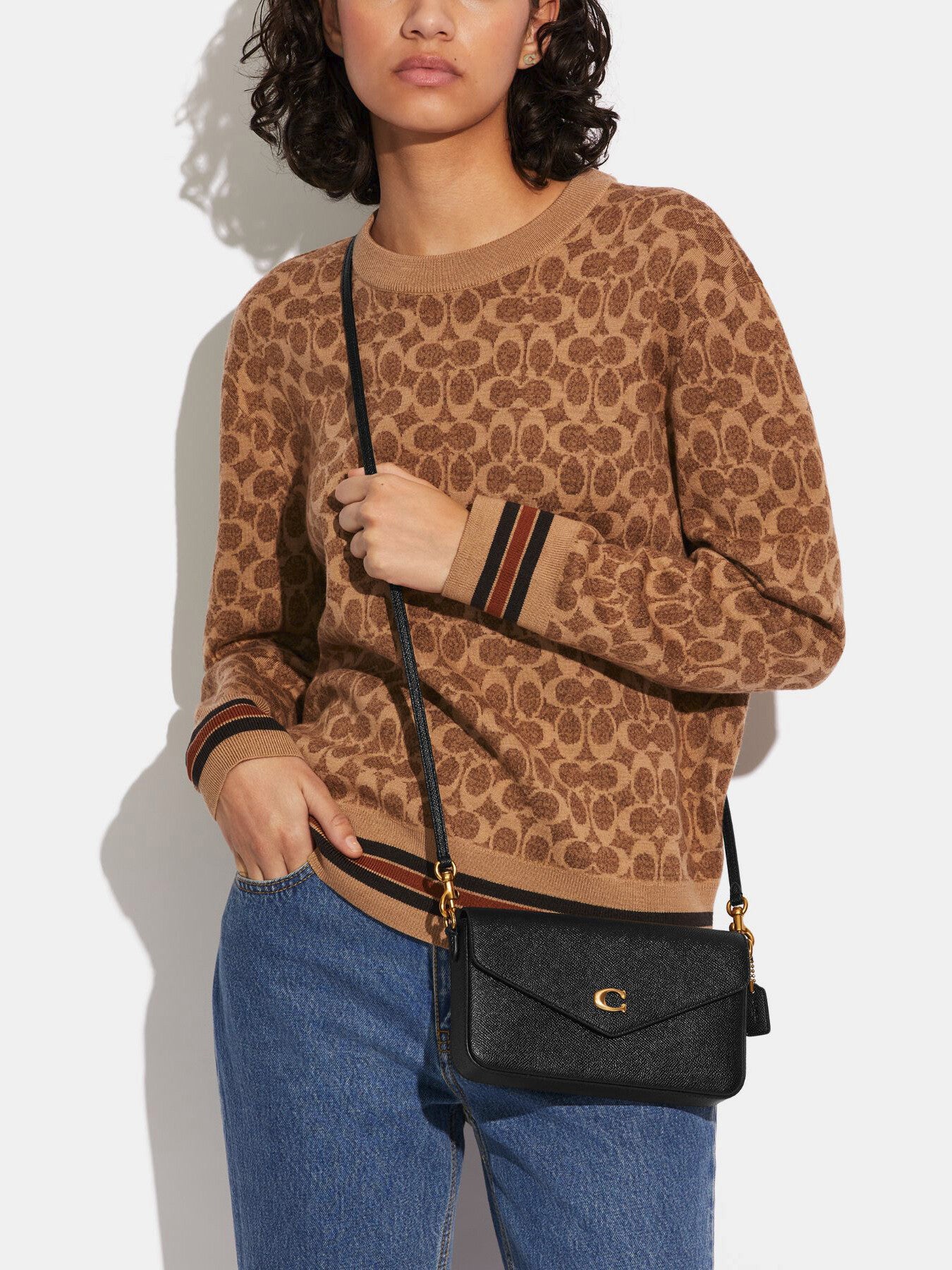 Wyn Crossbody