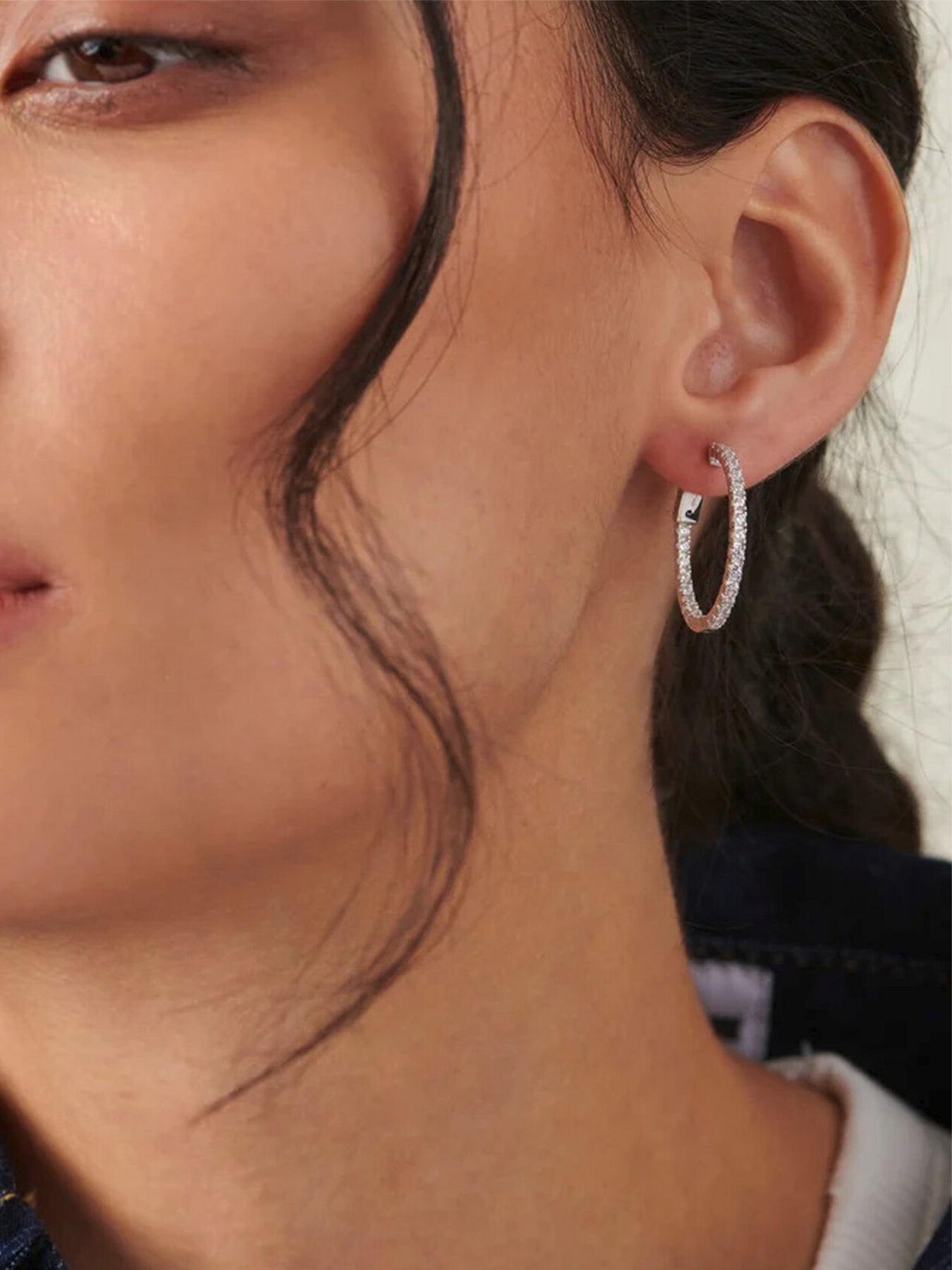Cassia Small Hoops