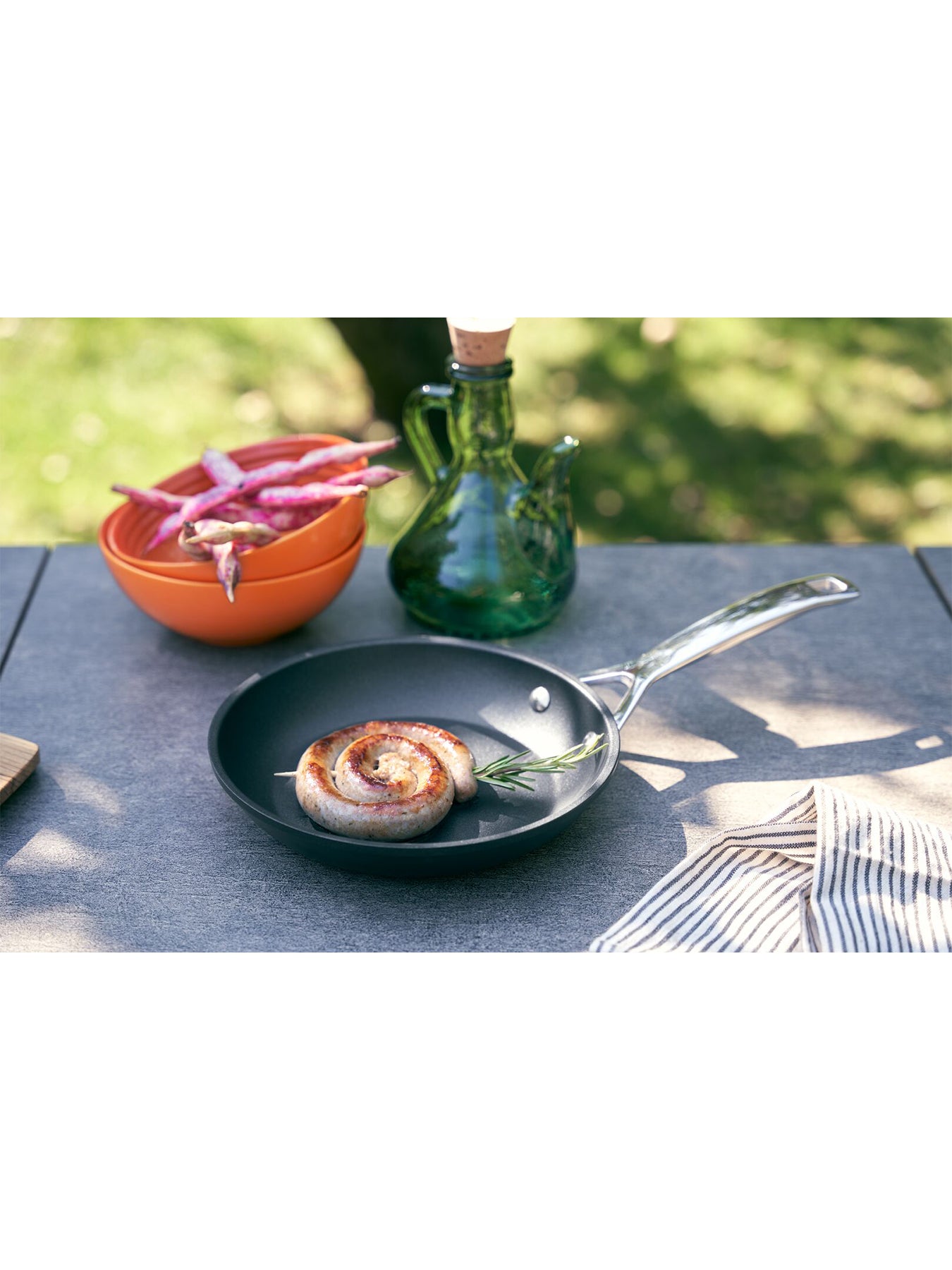 TNS Shallow Fry Pan Black