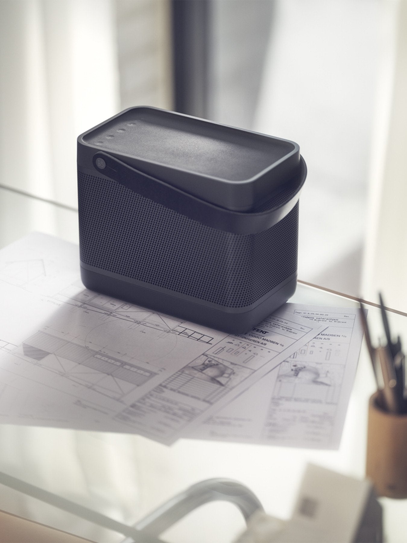 Beolit 20 Bluetooth Speaker