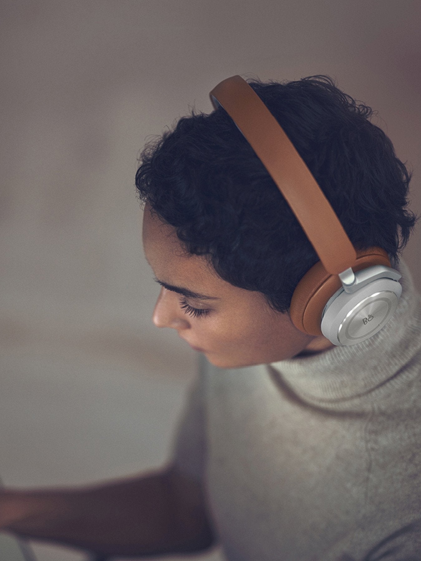 Beoplay HX Headphones