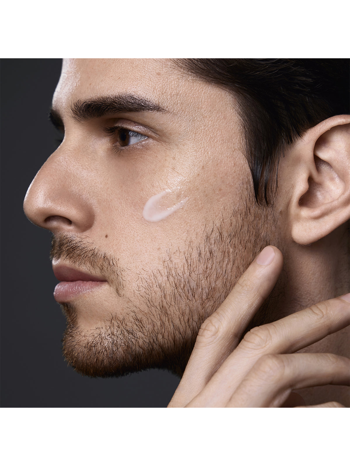 Men Total Revitalizer Light Fluid 70ml