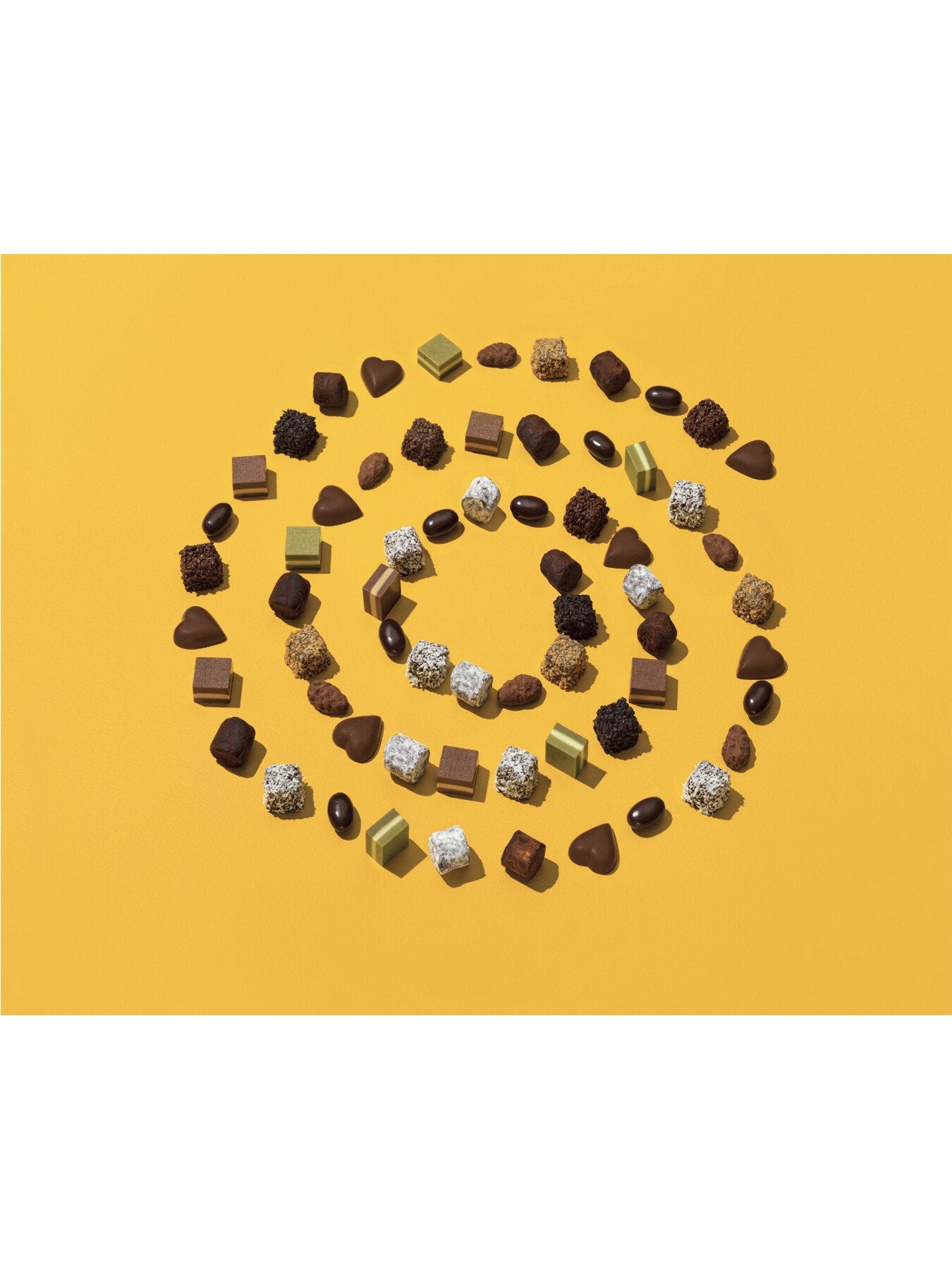 Assorted Selection of Pralines Gift Box 100g