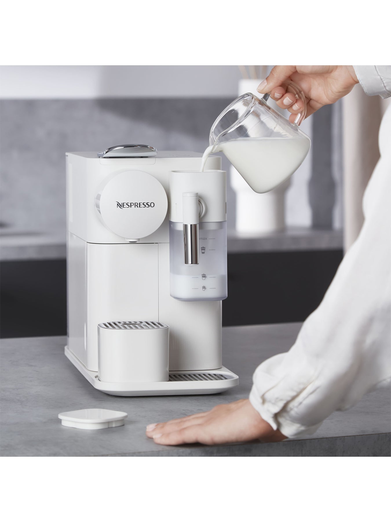 Nespresso Lattissima One White