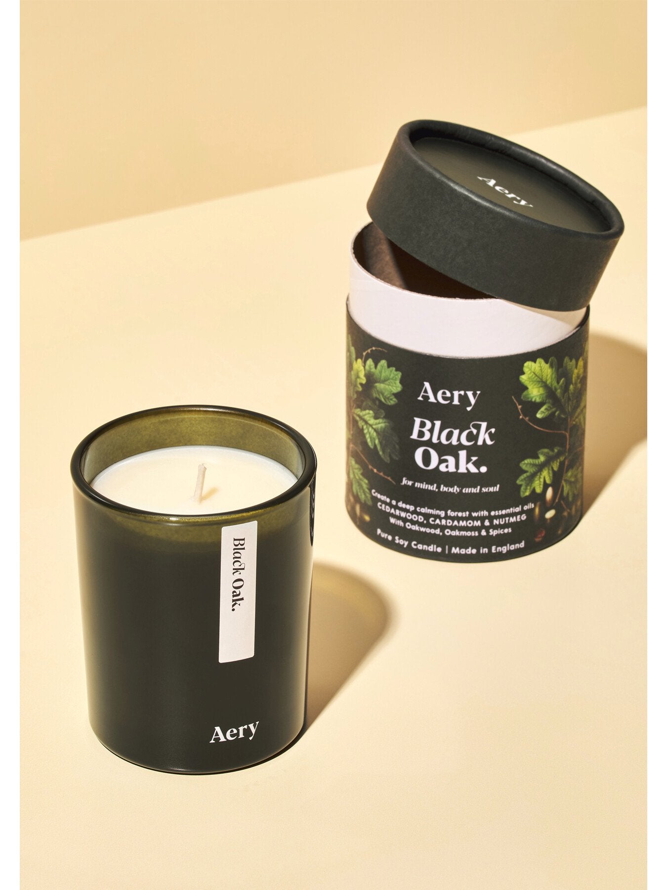 Black Oak Botanical Candle