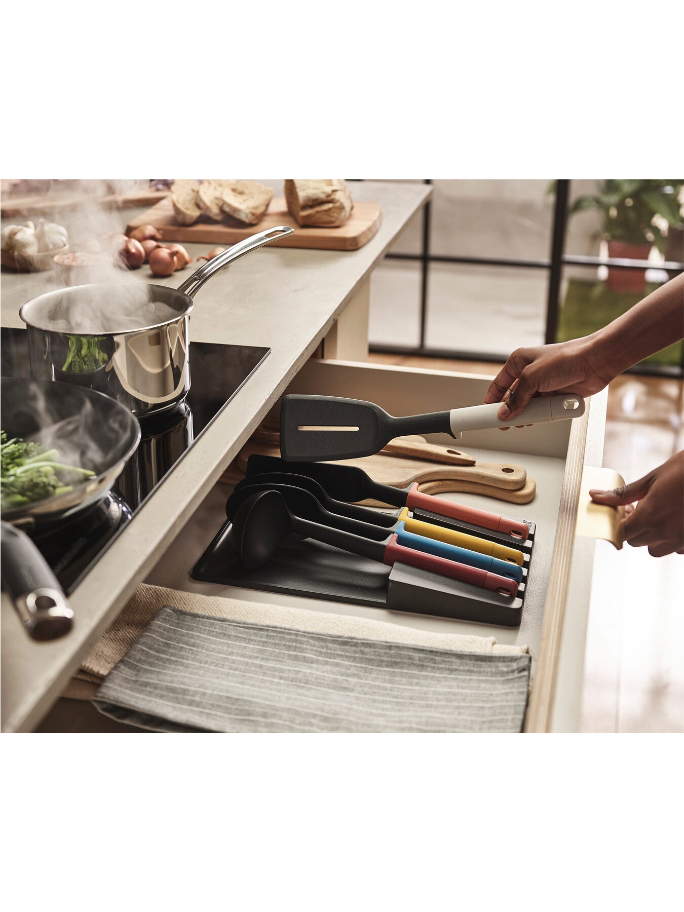 Elevate 5 Piece In-drawer Utensil Set