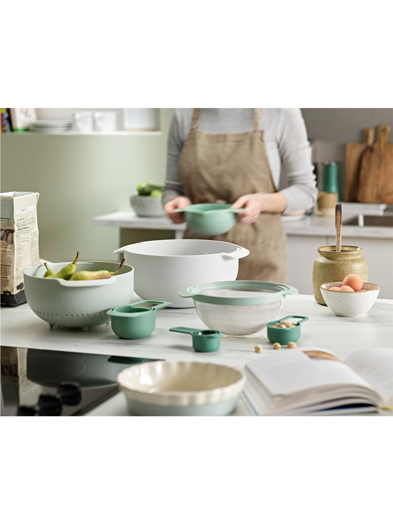 Nest 9 Plus 9 Piece Food Preparation Set Editions