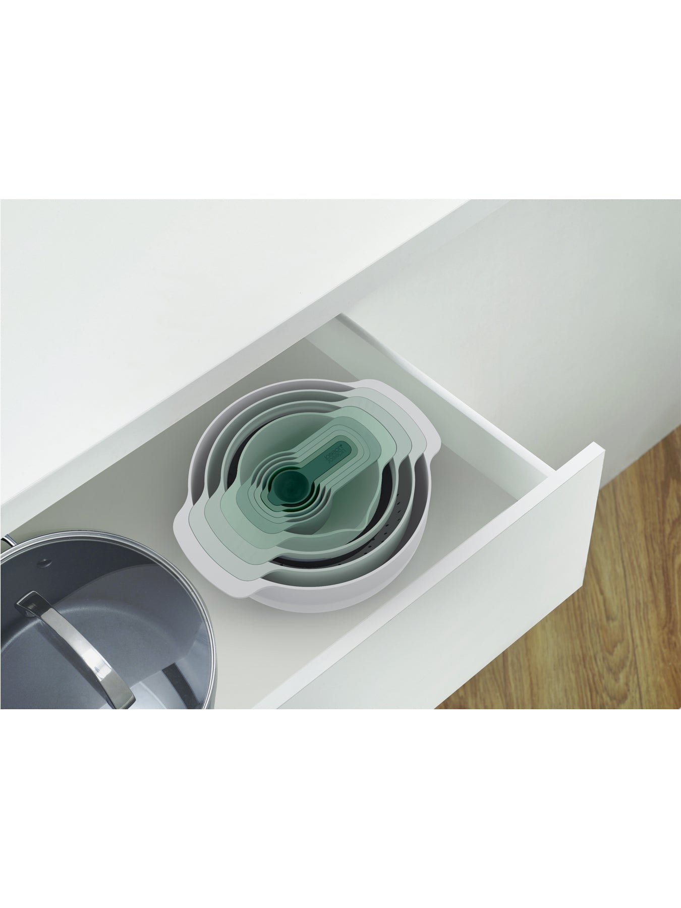 Nest 9 Plus 9 Piece Food Preparation Set Editions