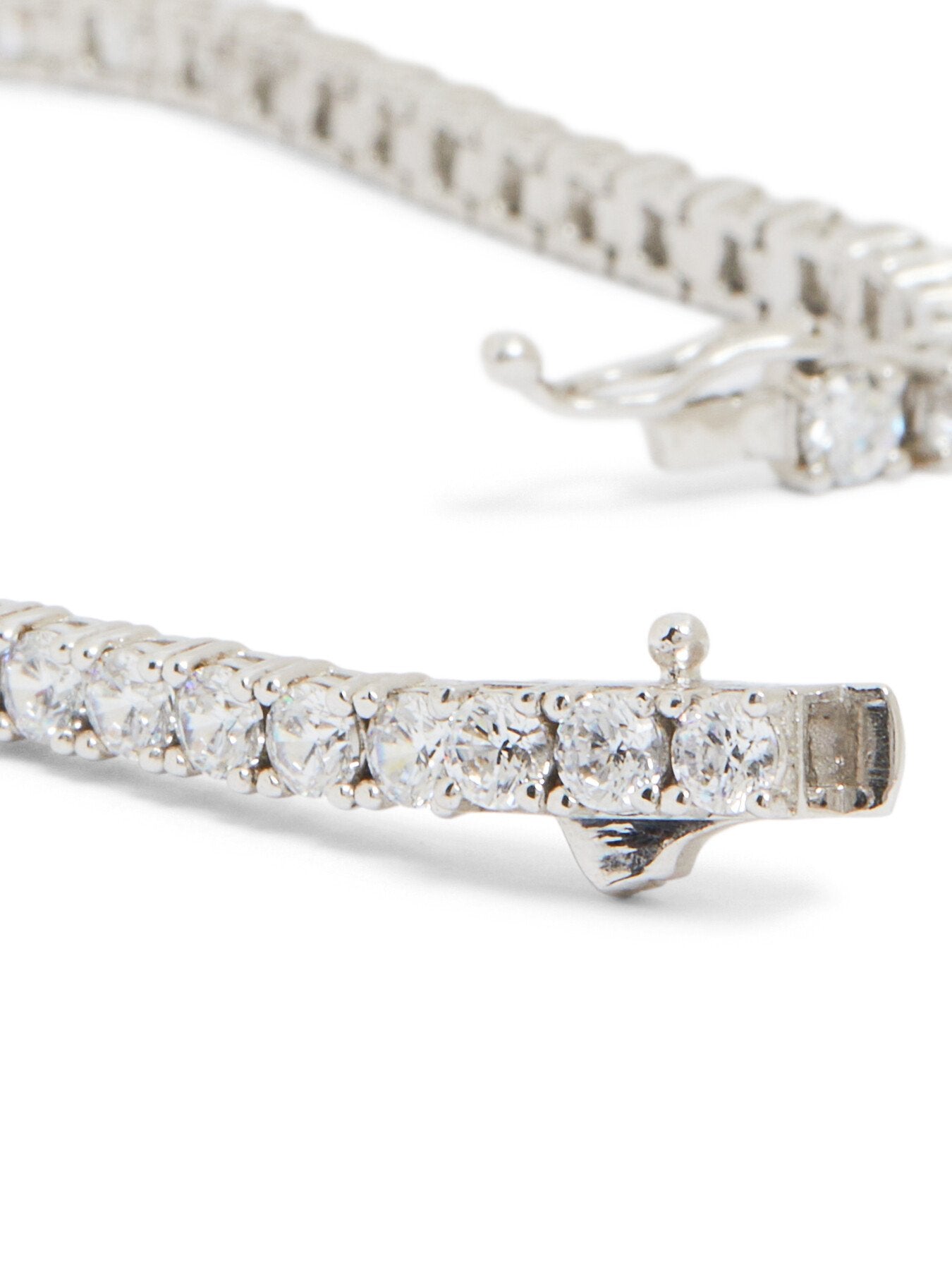 Vianne Round Prong Tennis Bracelet