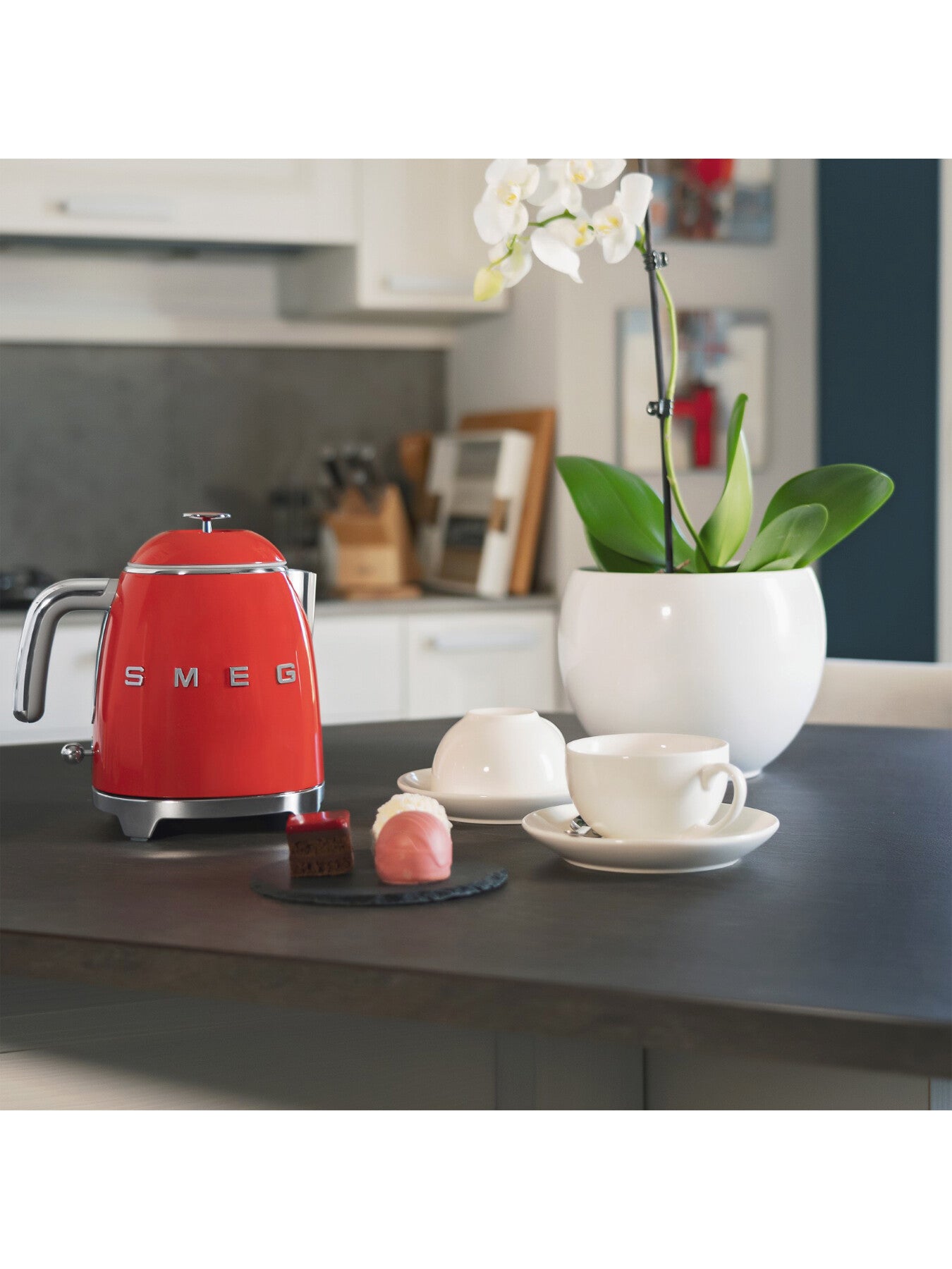 KLF05 Mini Cordless Electric Kettle 0.8L