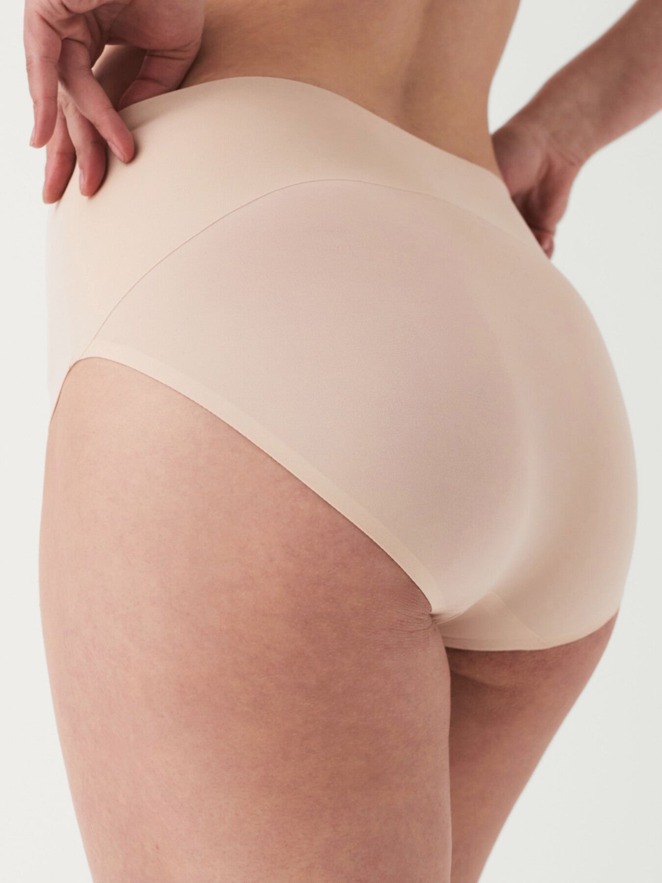 Undie-Tectable Brief