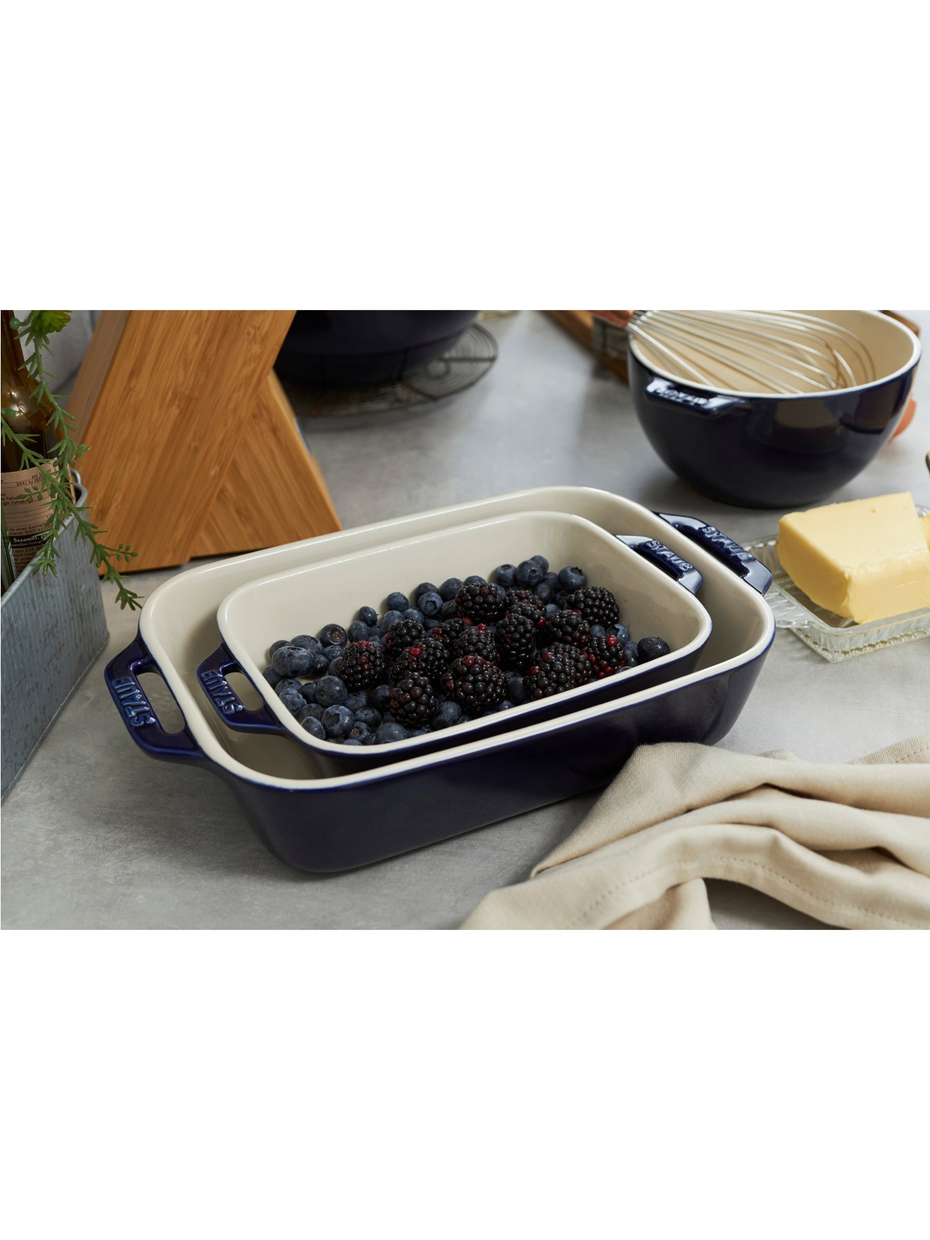 Oven Dish Dark Blue 2.4L