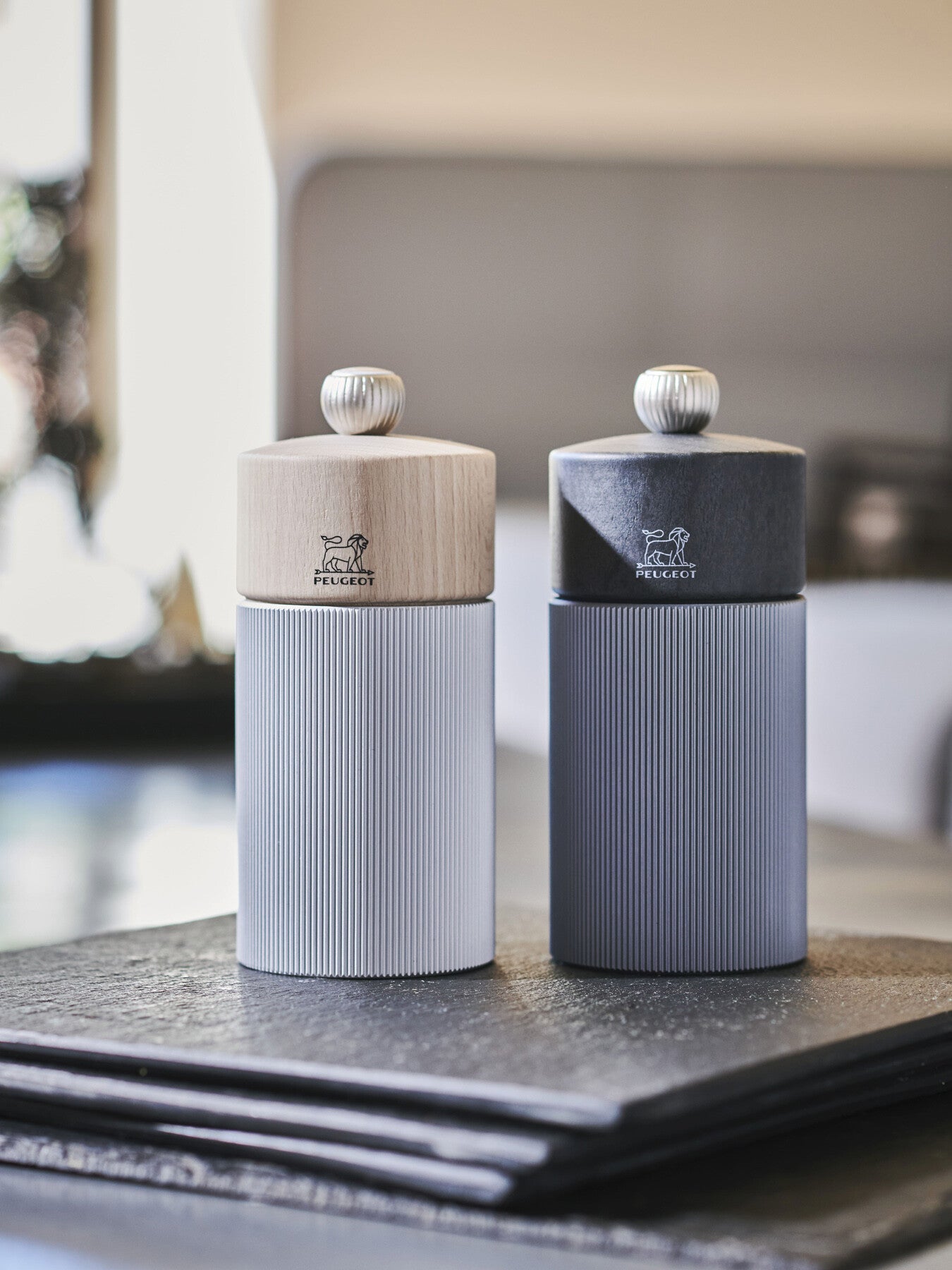 Line Aluminium Pepper Mill