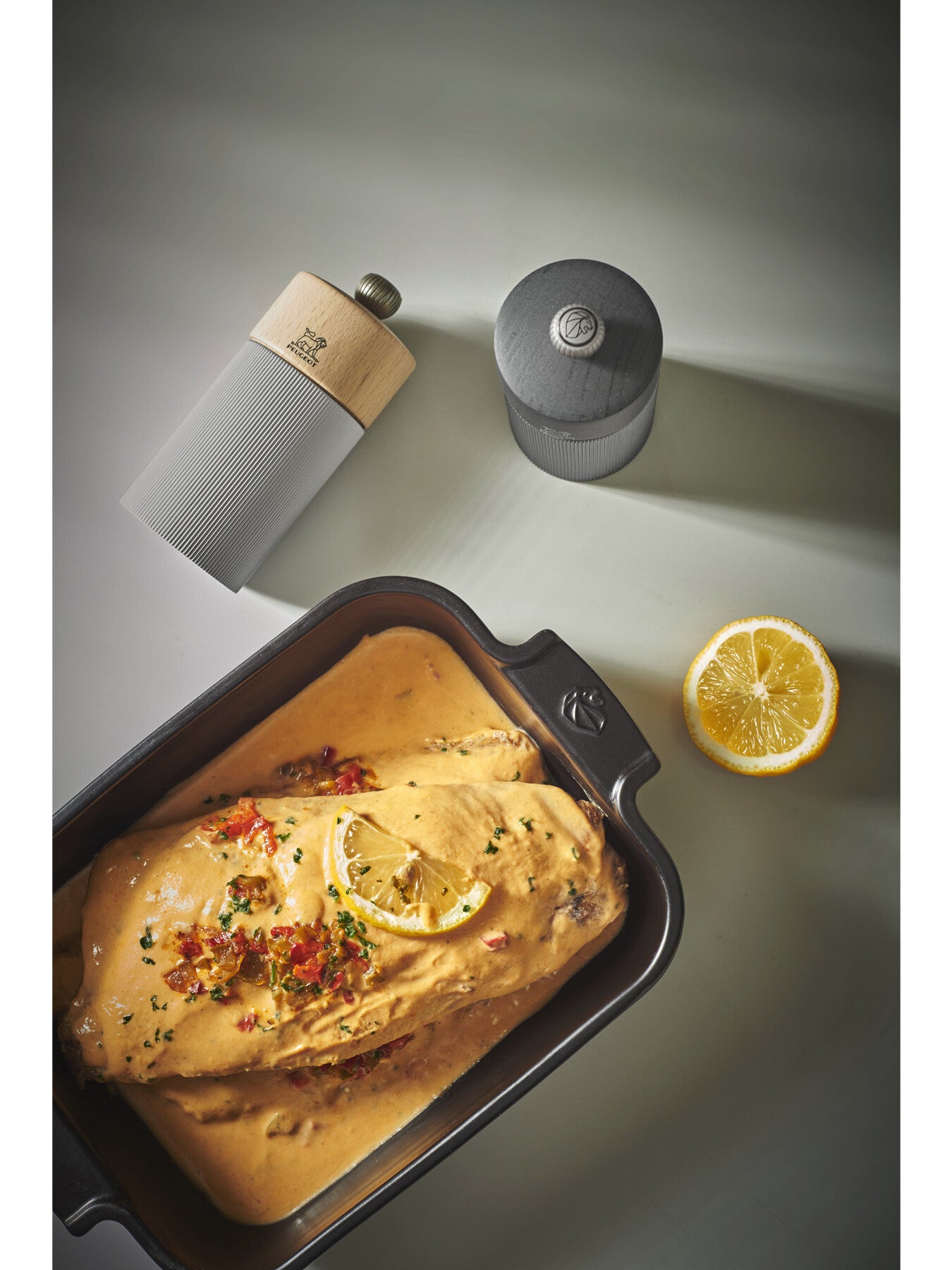 Line Aluminium Pepper Mill