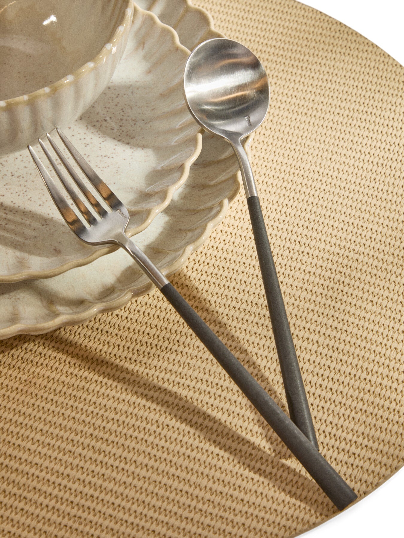 Neo 16 Piece Cutlery