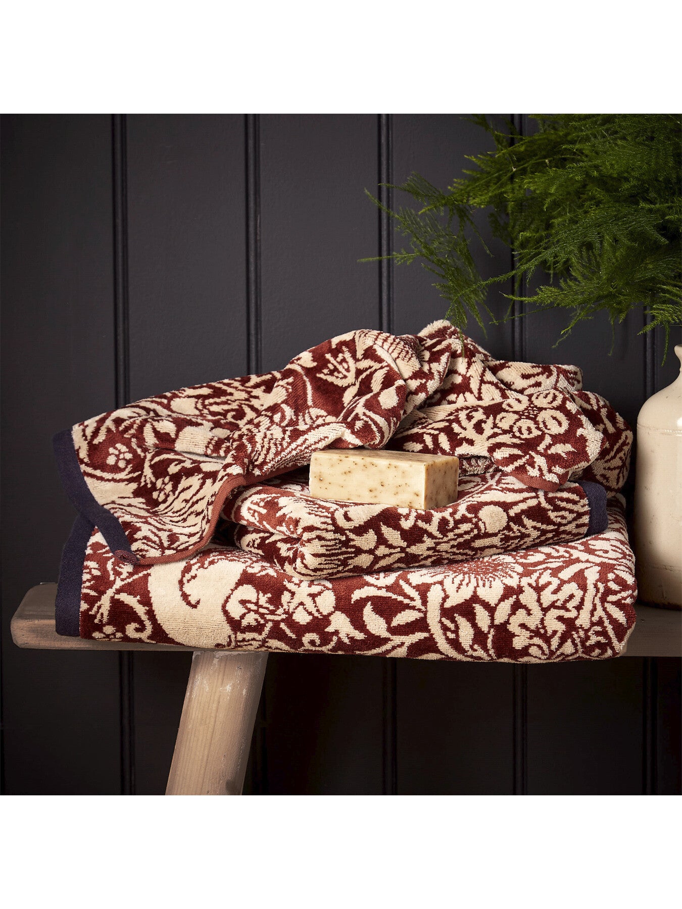 Strawberry Thief Bath Towel