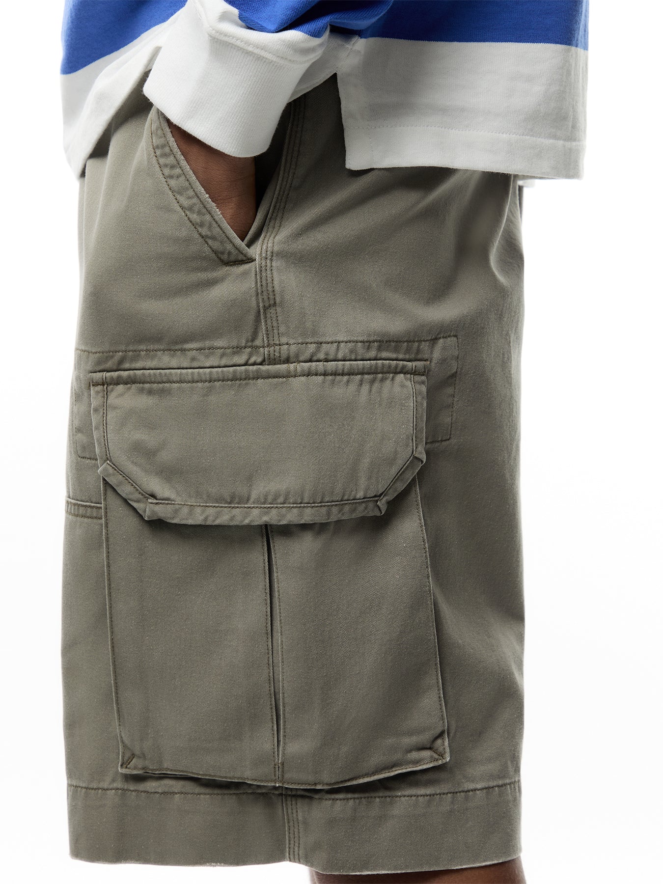 Gellar Cargo Shorts
