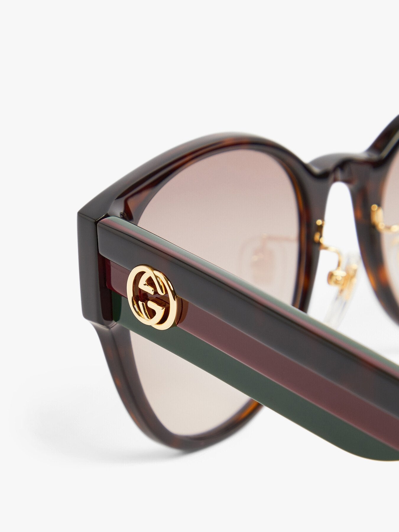 GG1304SK Gucci Stripe Recycled Acetate Round Sunglasses