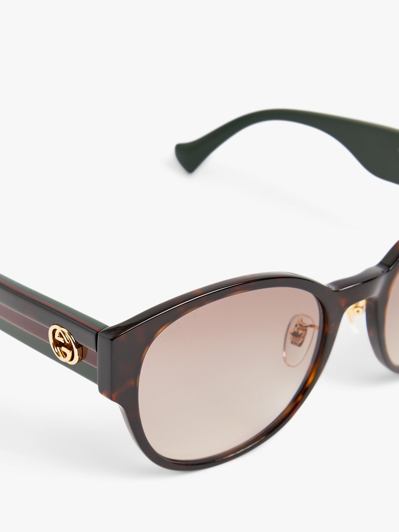 GG1304SK Gucci Stripe Recycled Acetate Round Sunglasses