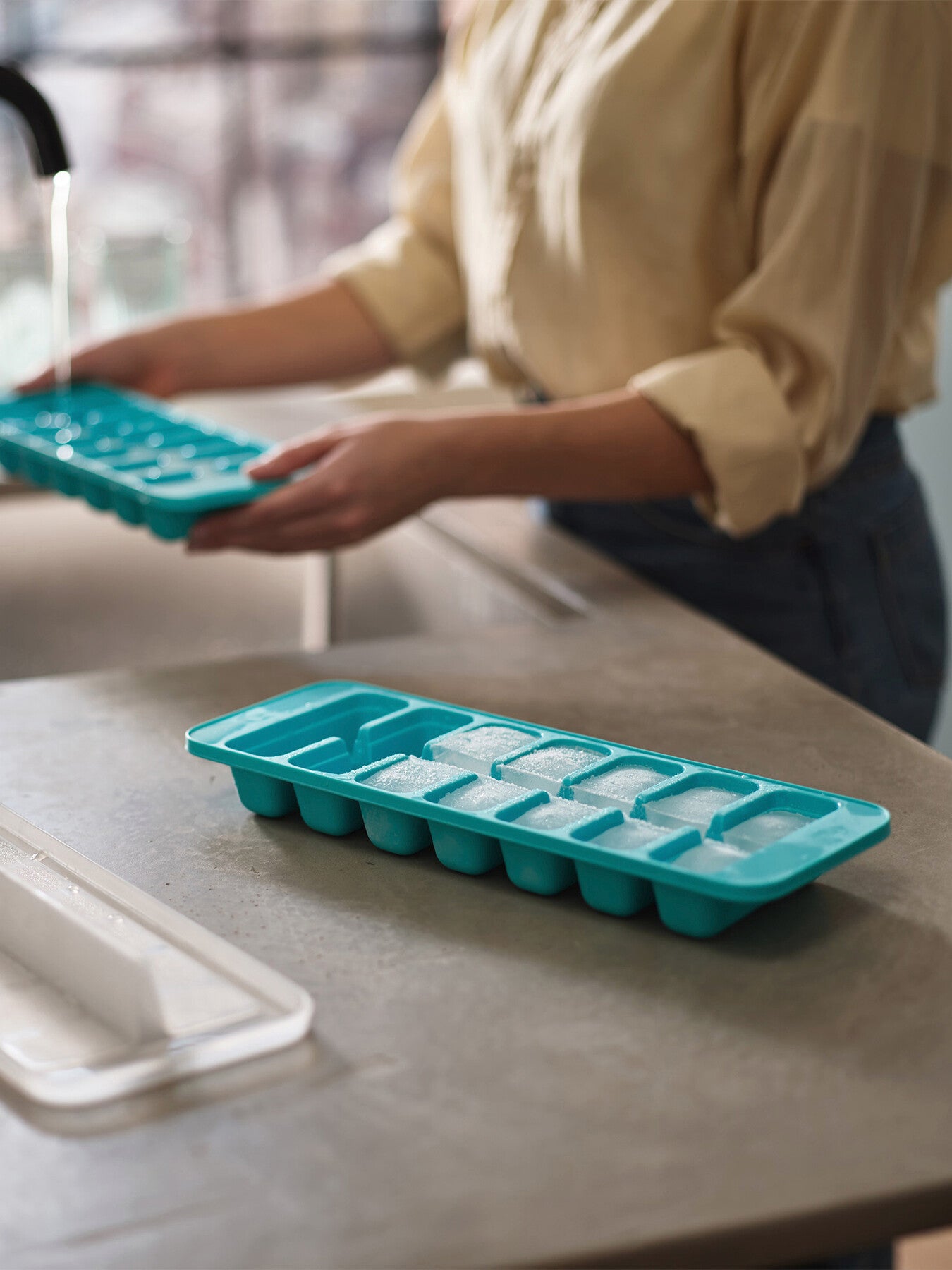 Flow Easy Fill Ice Cube Tray 2 Pack