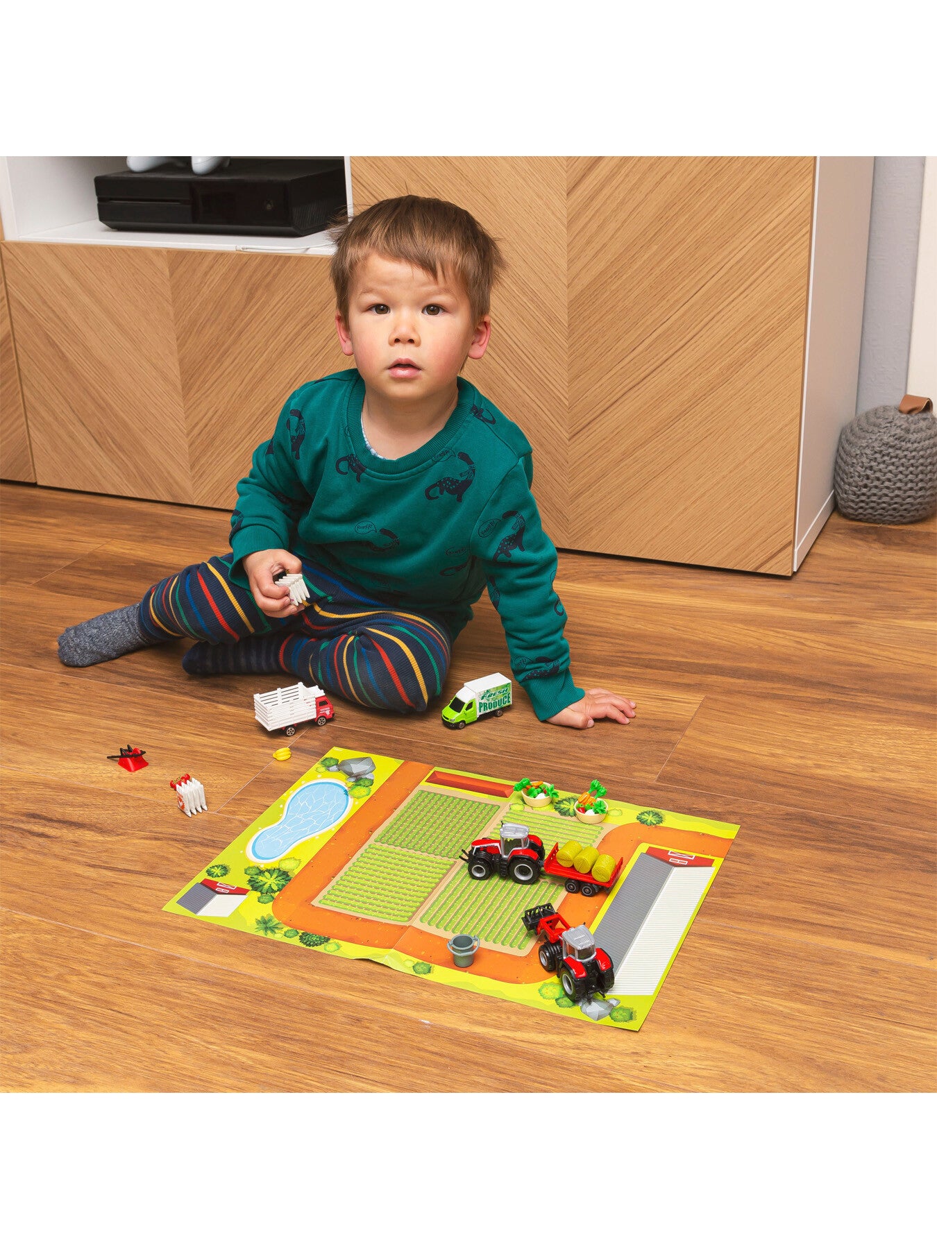 Mini Working Machines - Super Farm Set Massey Ferguson